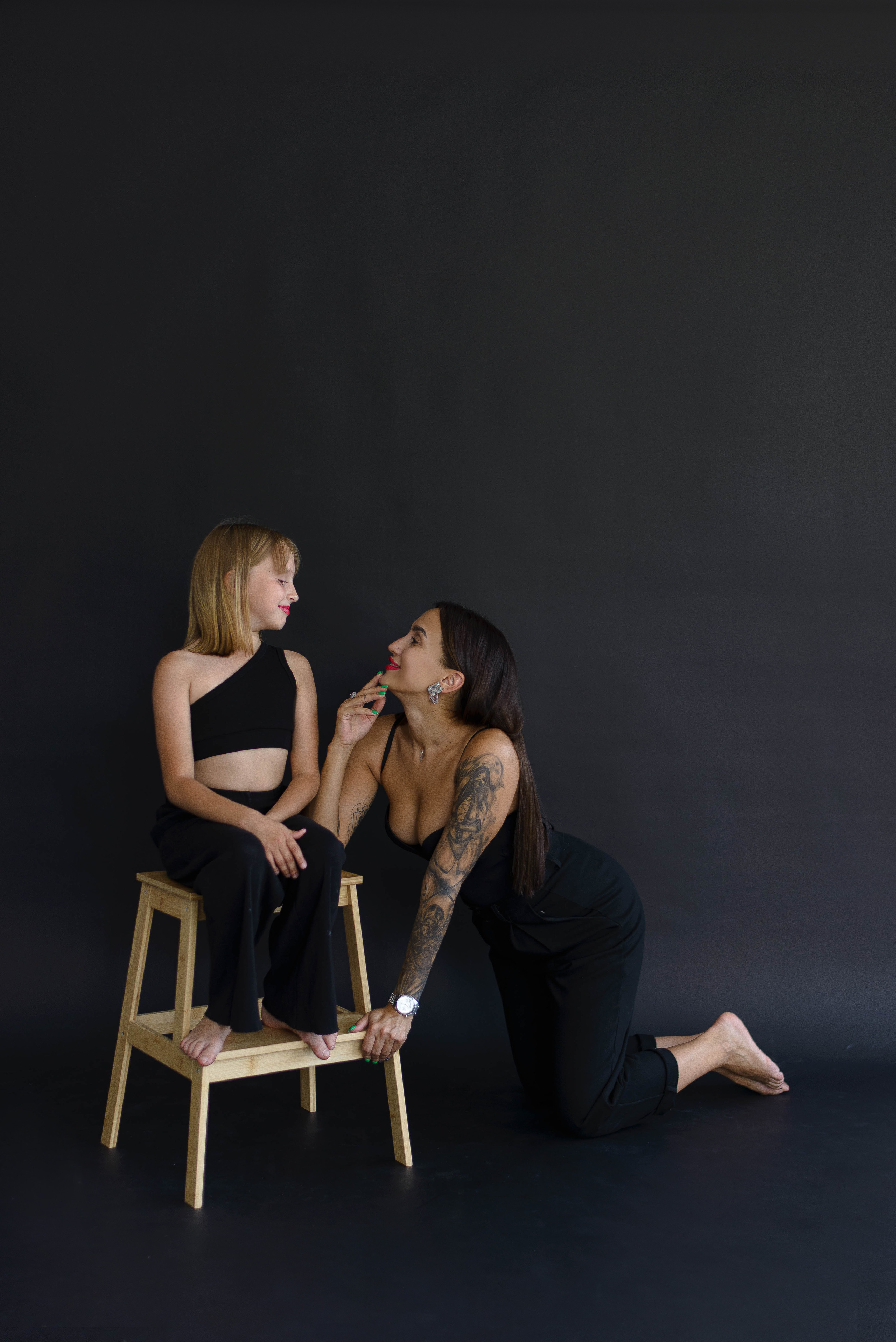 Смотреть серию. ЖЕНСКИЙ ФОТОГРАФ КРИСТИНА ВИГЕЛЬ