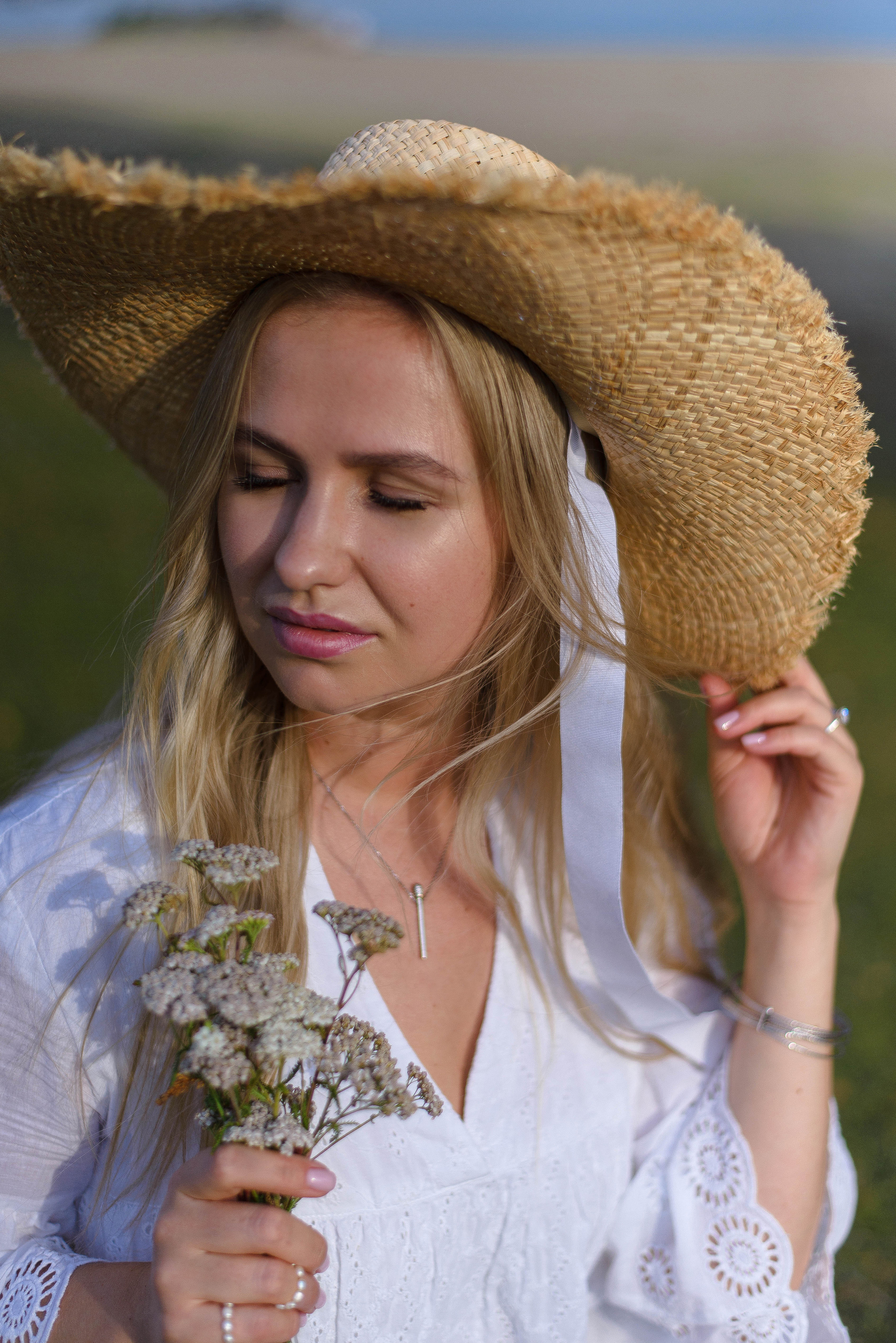 Смотреть серию. ЖЕНСКИЙ ФОТОГРАФ КРИСТИНА ВИГЕЛЬ