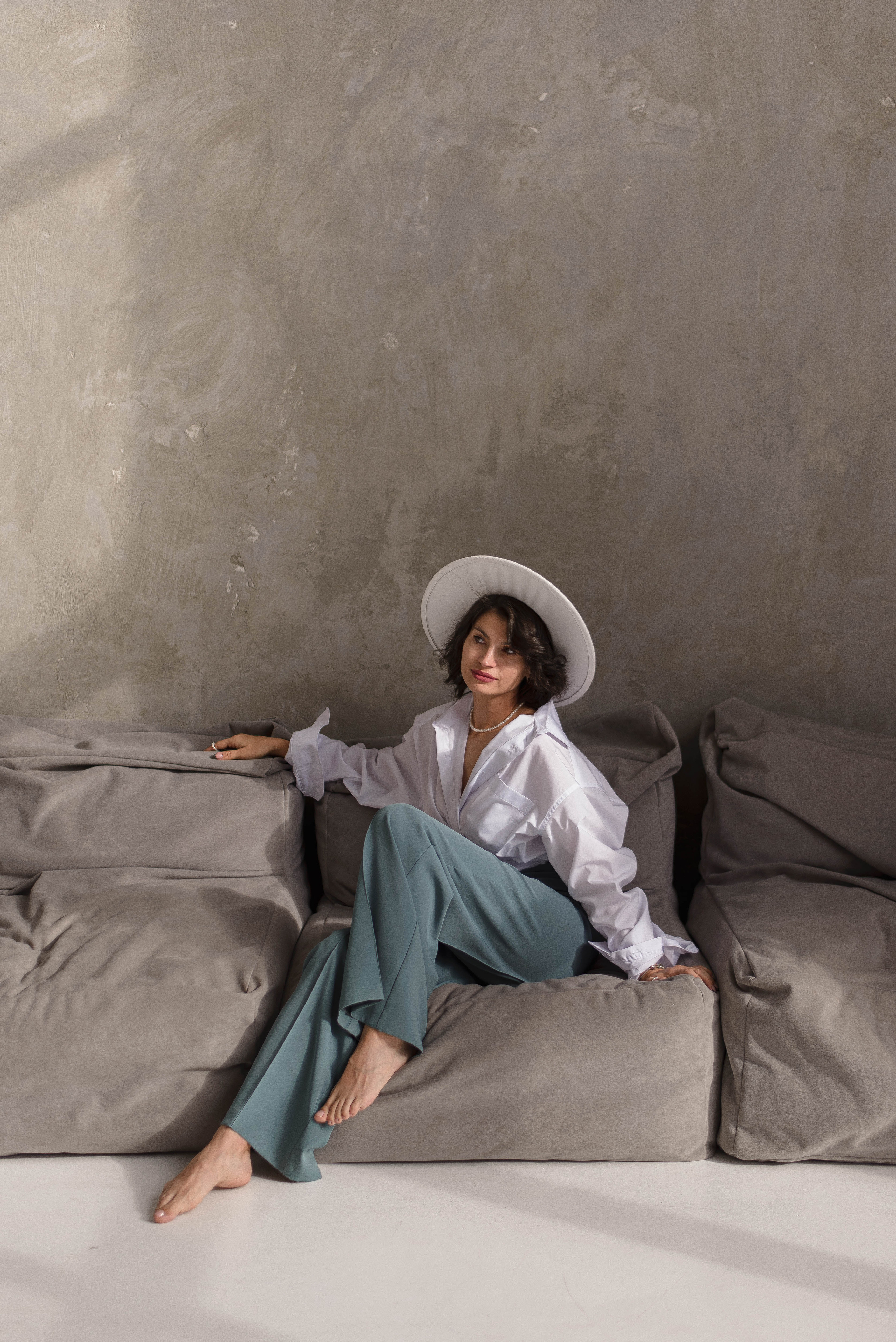 Смотреть серию. ЖЕНСКИЙ ФОТОГРАФ КРИСТИНА ВИГЕЛЬ