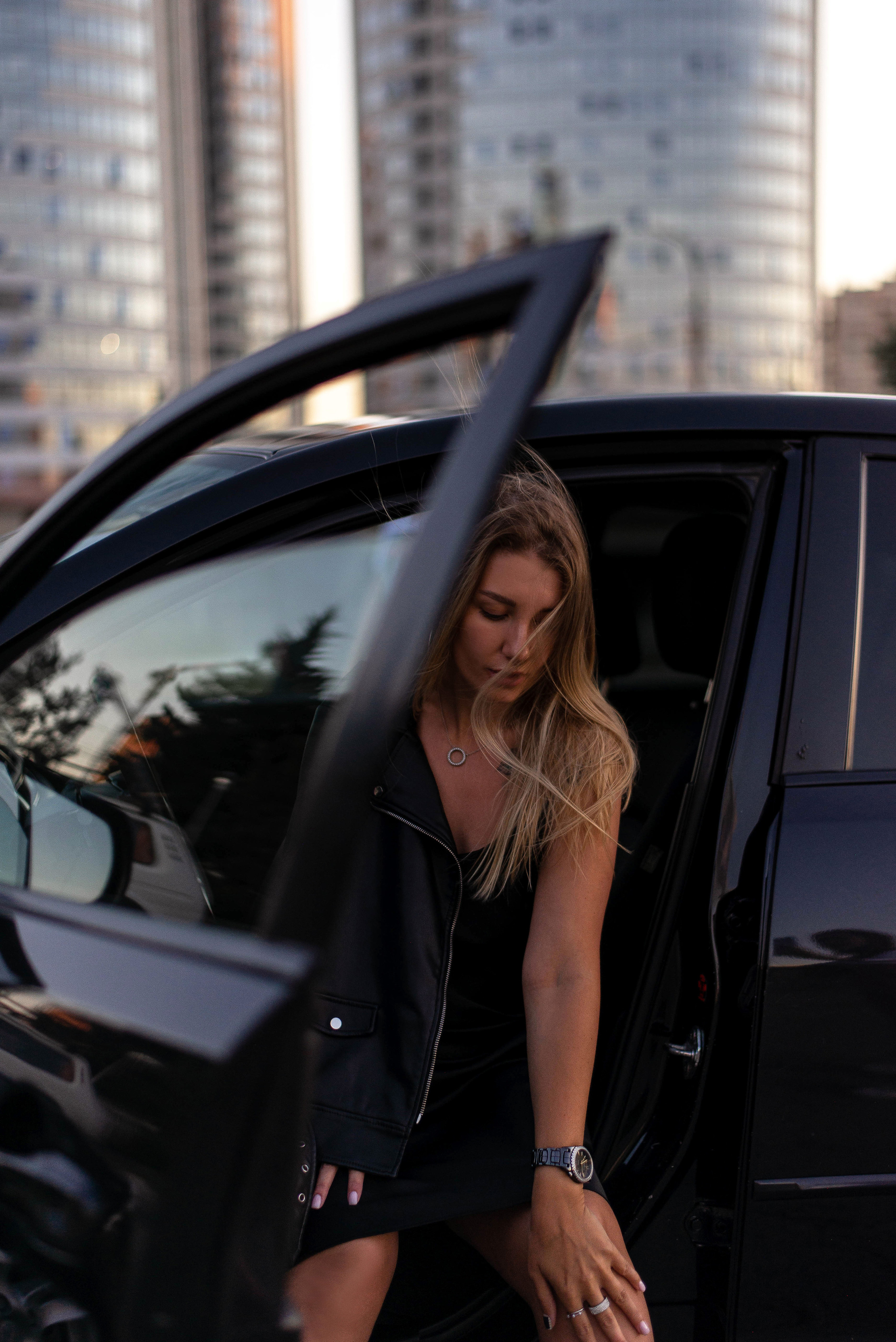 Смотреть серию. ЖЕНСКИЙ ФОТОГРАФ КРИСТИНА ВИГЕЛЬ