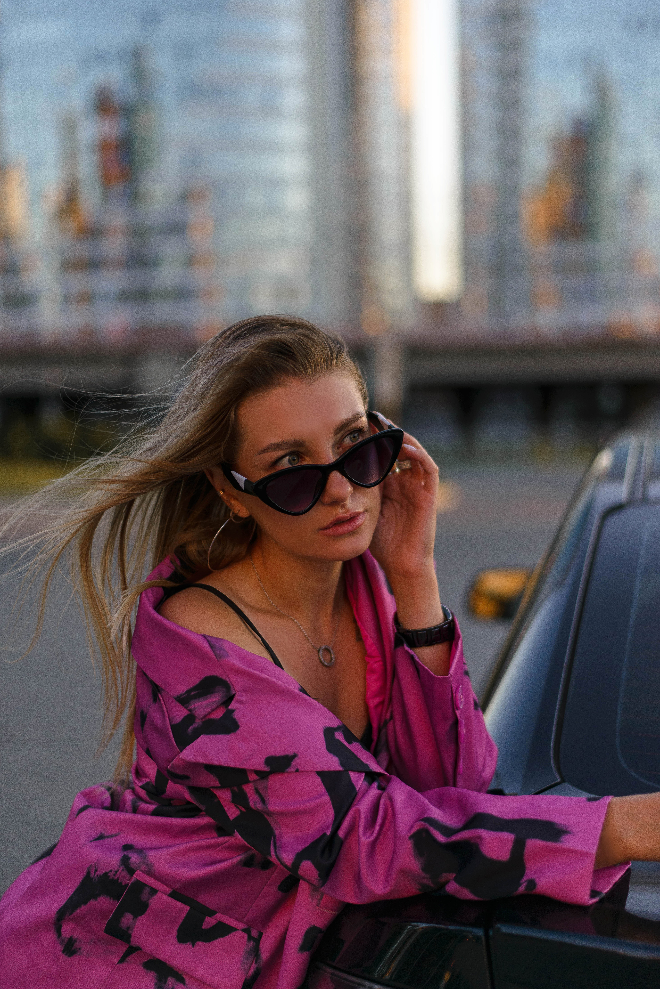 Смотреть серию. ЖЕНСКИЙ ФОТОГРАФ КРИСТИНА ВИГЕЛЬ