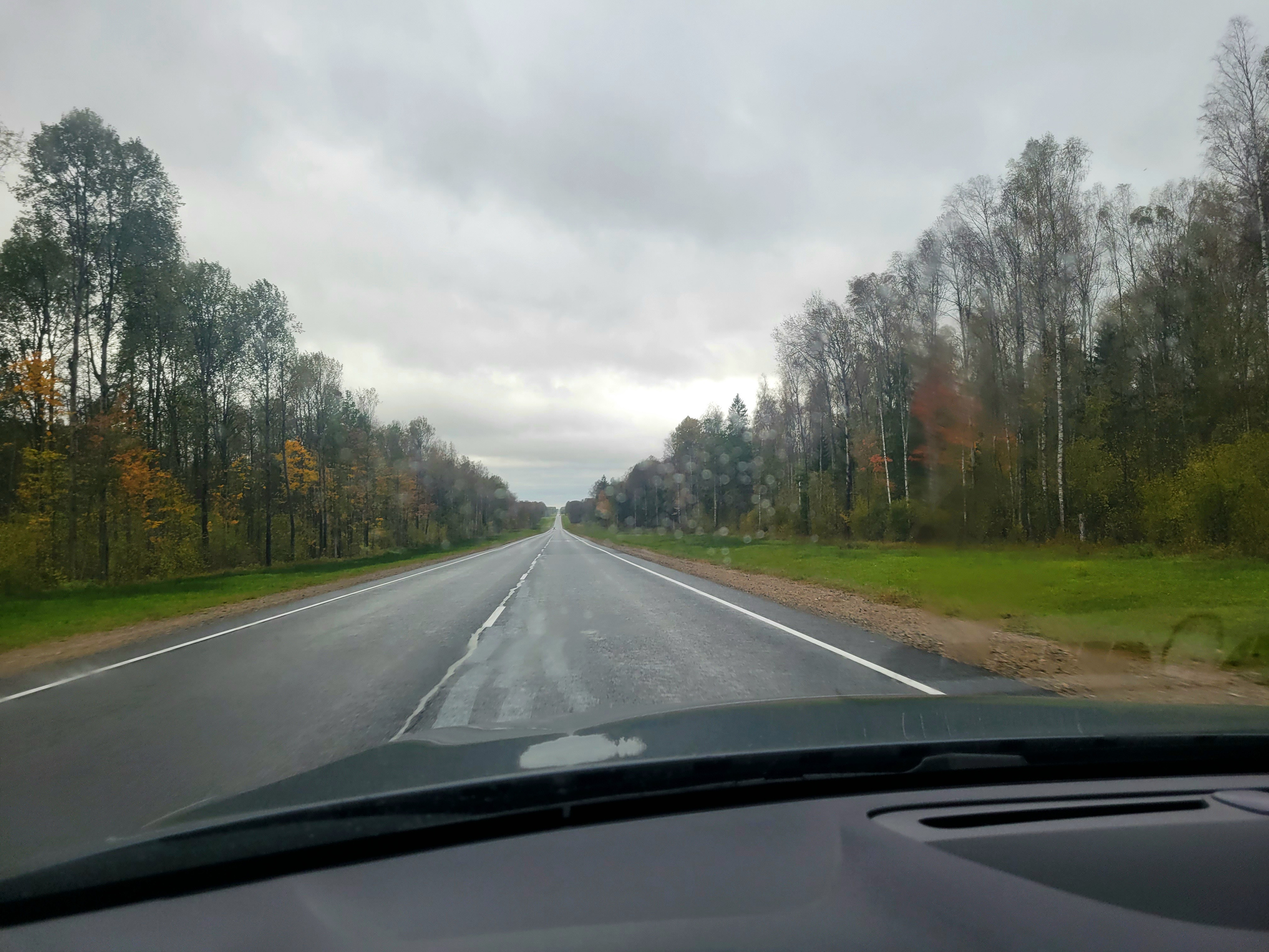 Погода от прошлого года отличается ветром и дождем