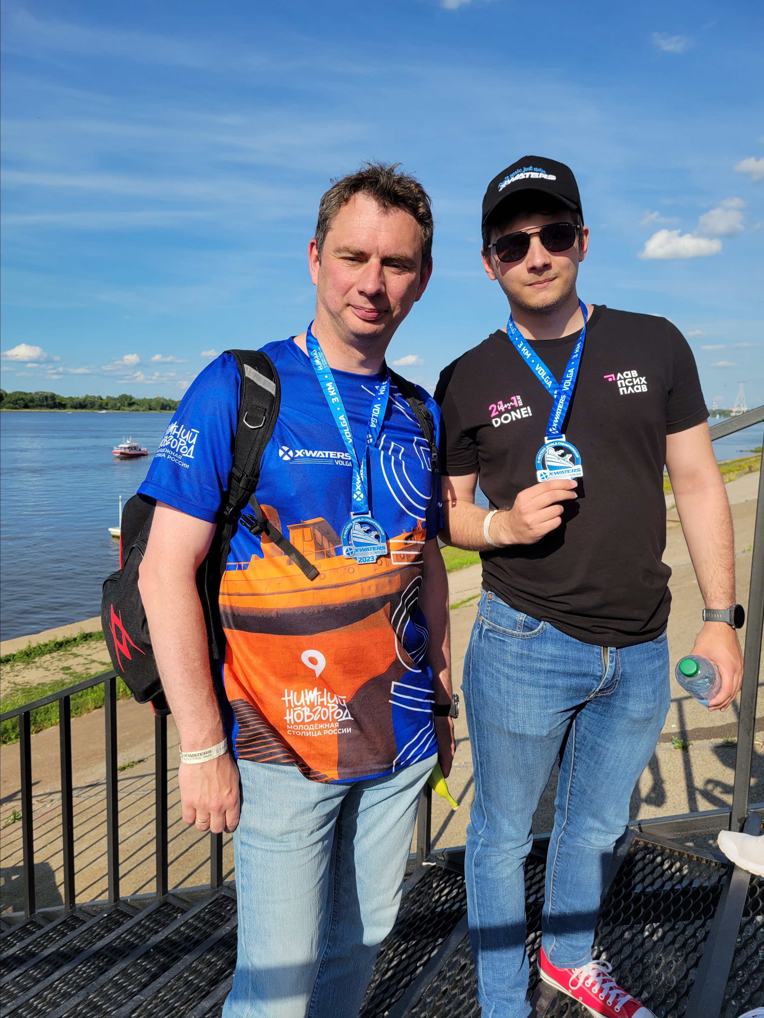 Счастливые психи-финишеры :)