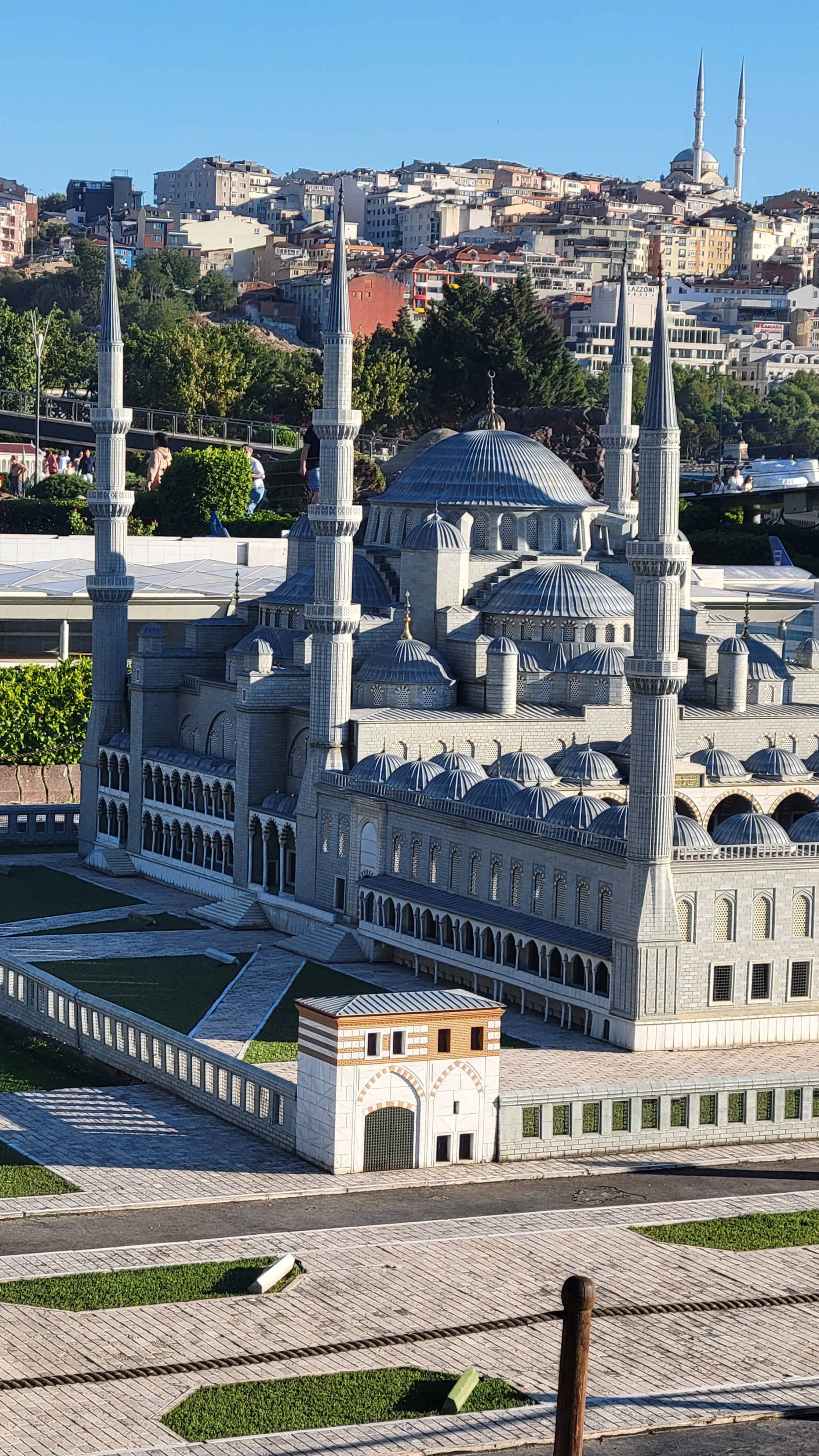 Голубая мечеть