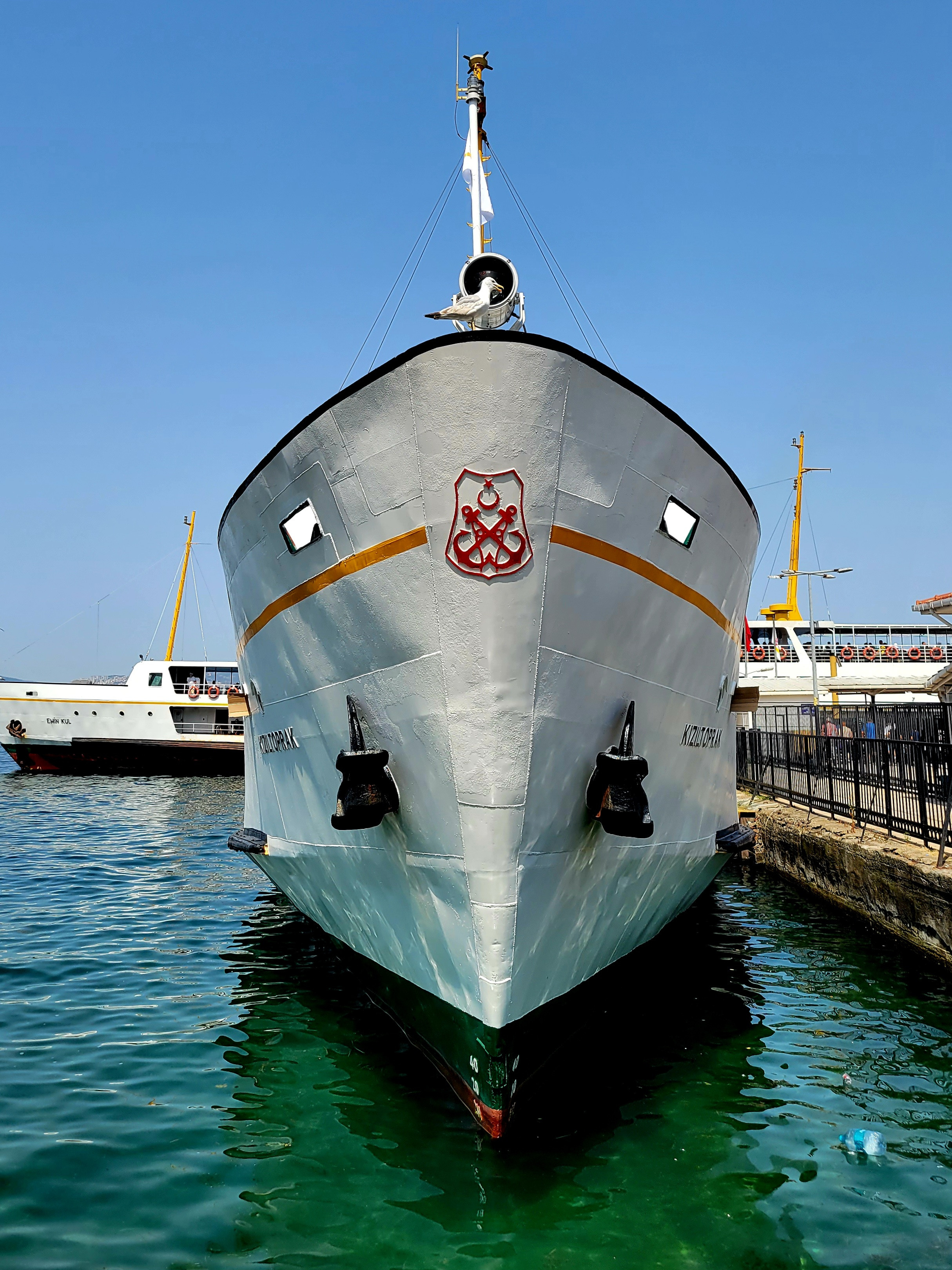 А дальше уплыли на соседний остров Хейбелиада