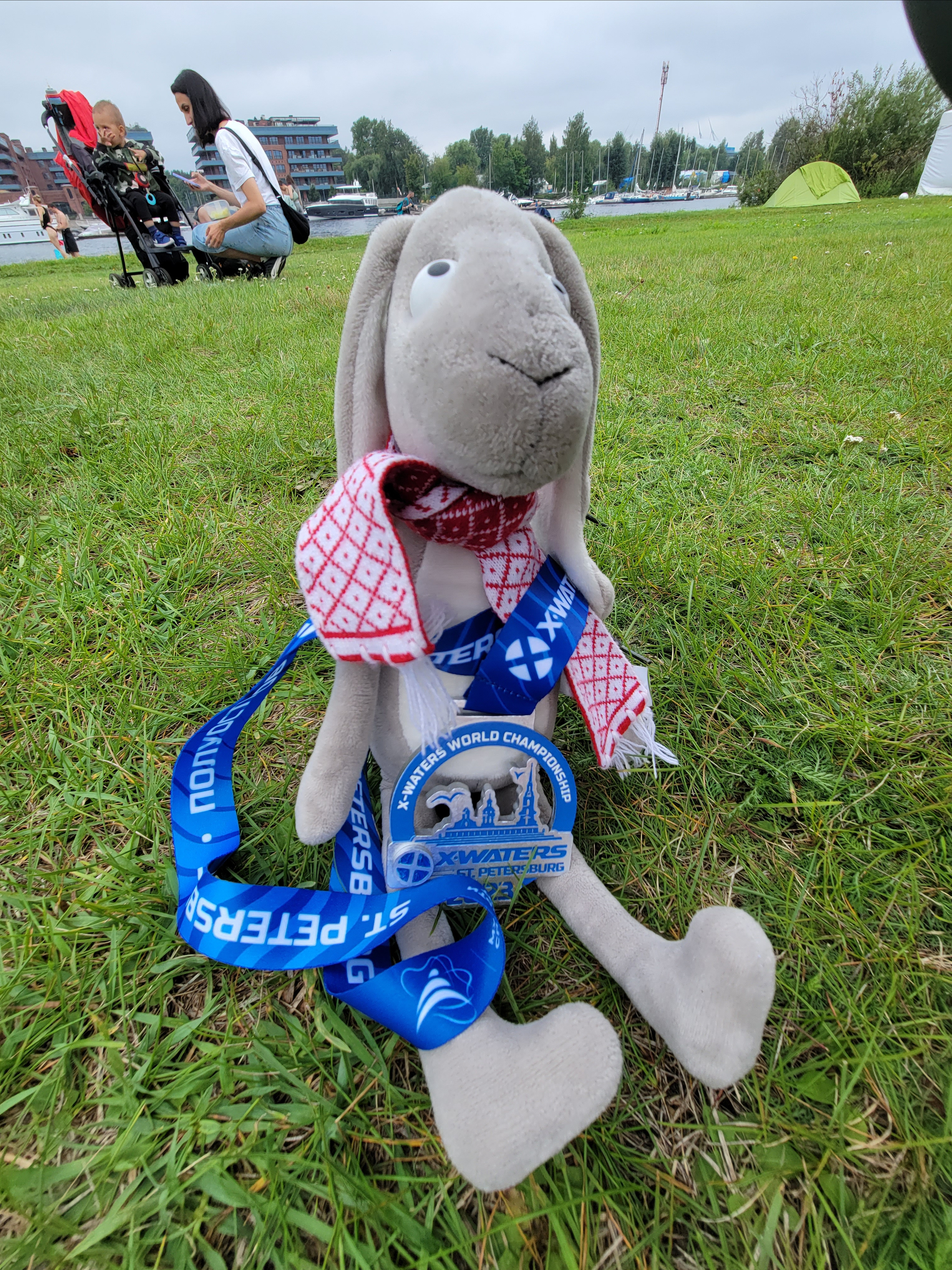 Где тоже обзавелся трофеями