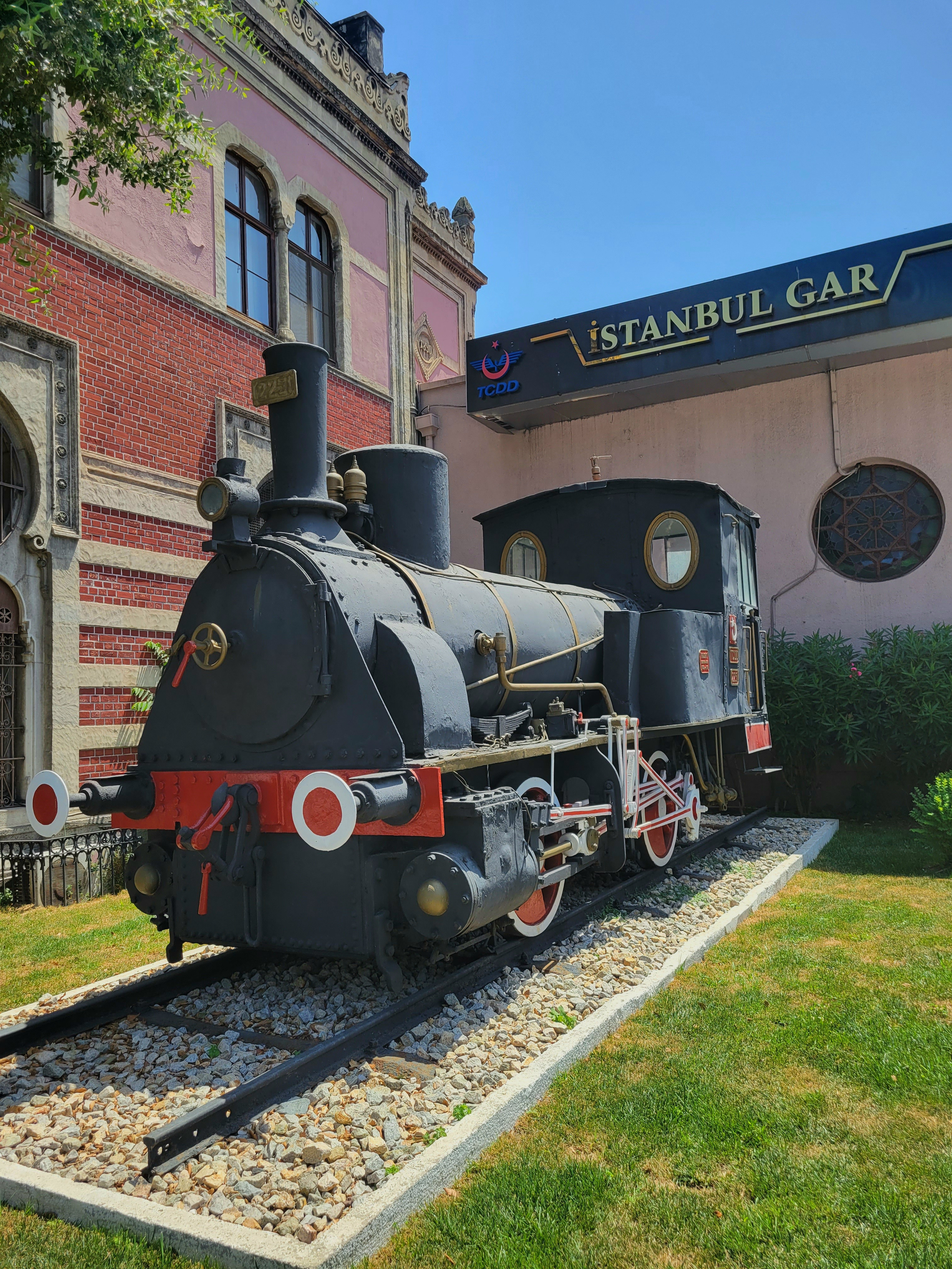 Вокзал Сиркеджи был конечной точкой знаменитого Восточного экспресса.