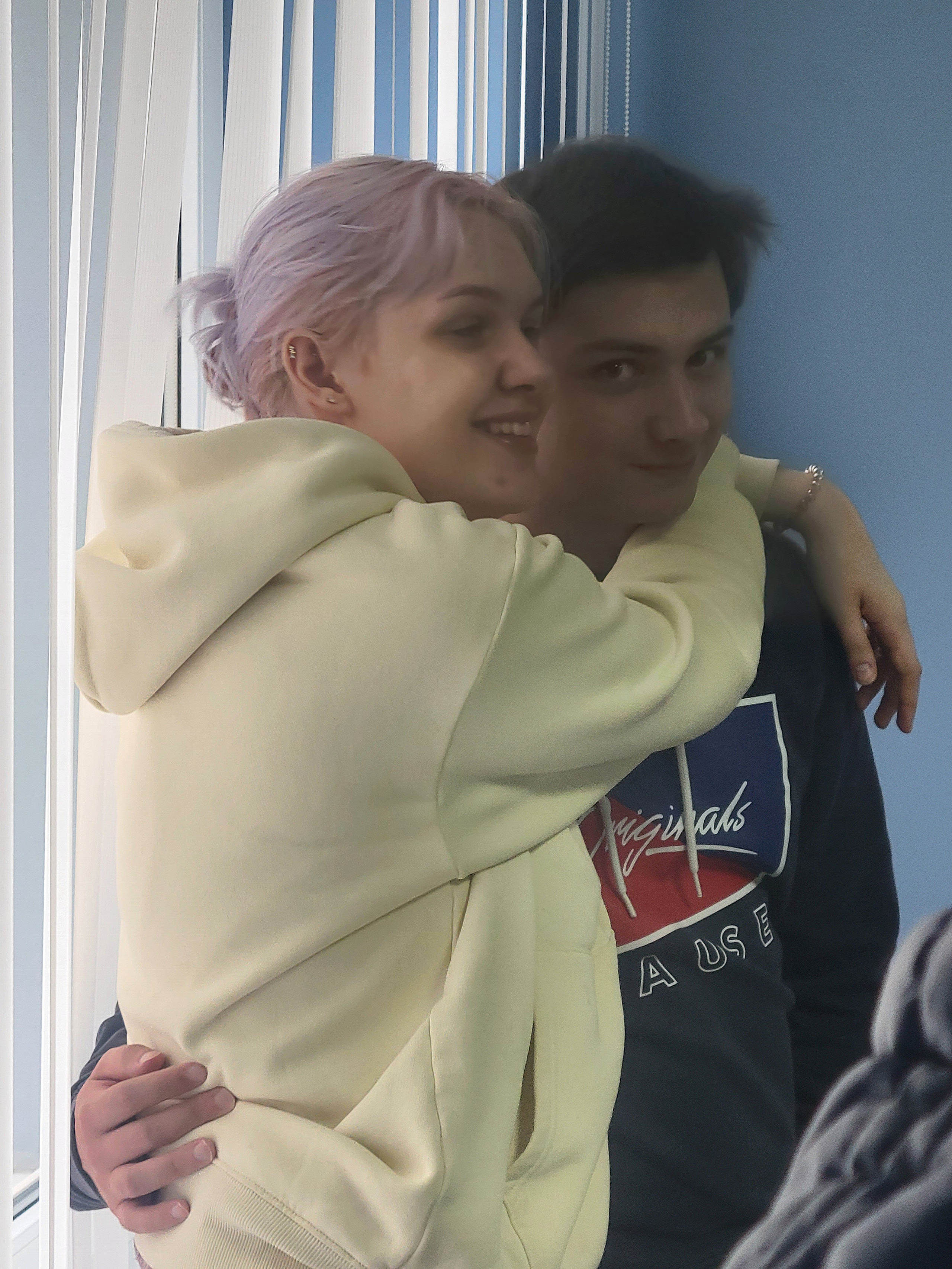 Макс с Лерой рады внеплановому выходному