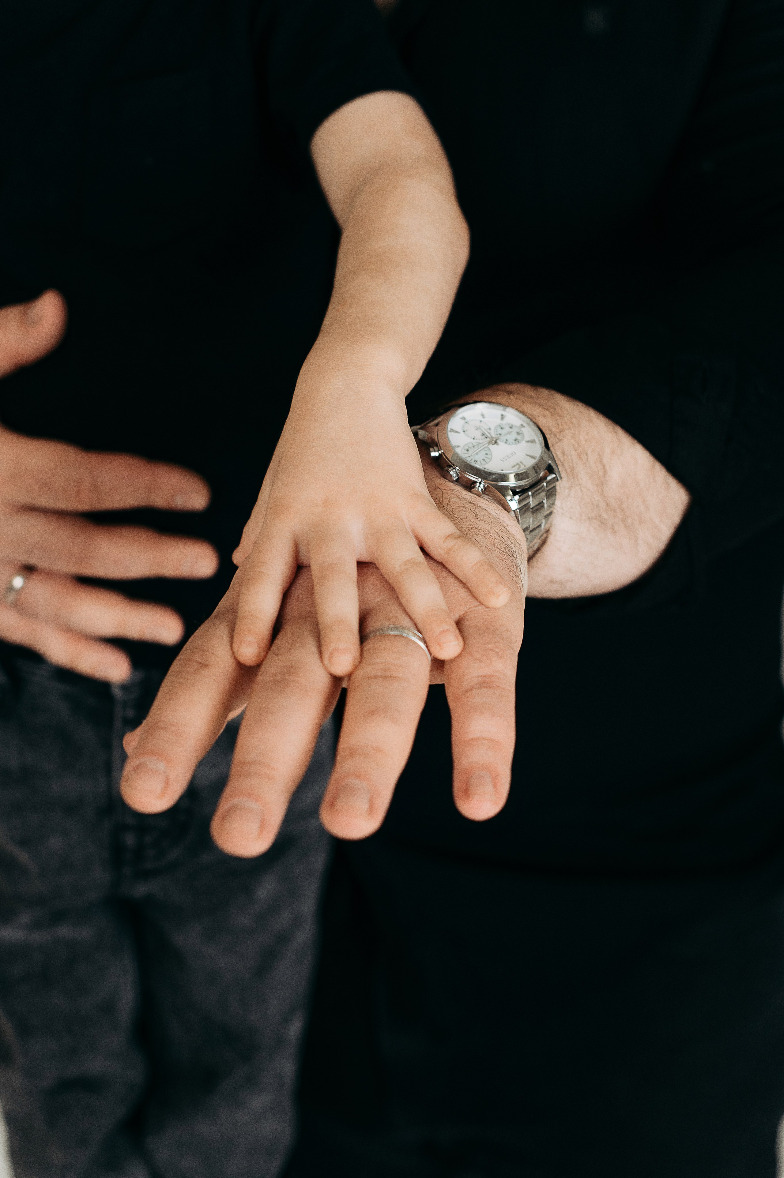 Семейная фотосессия на циклораме. Семейный и свадебный фотограф в Санкт-Петербурге Юлия Мельникова