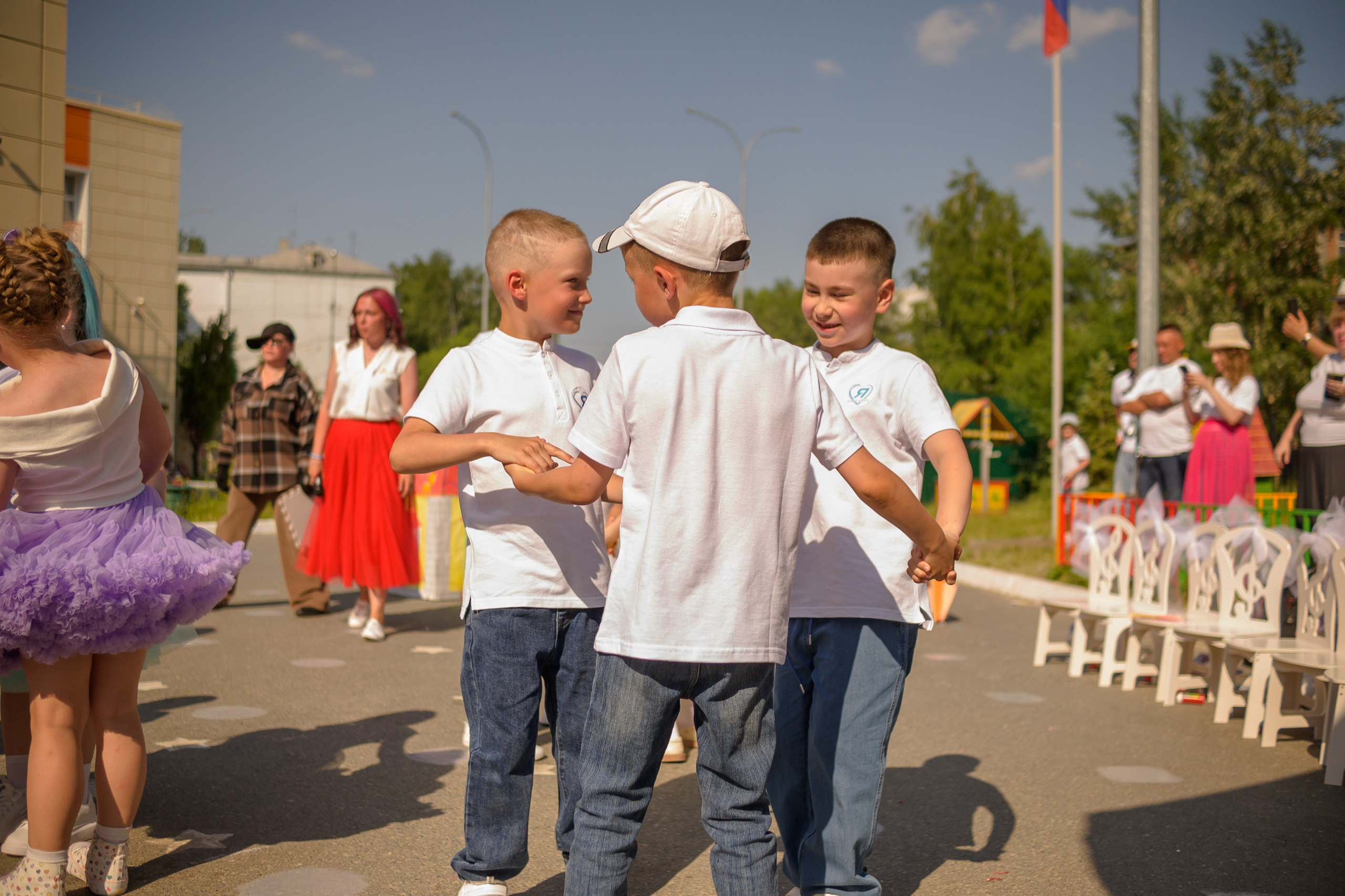 Репортаж выпускного группа «Фантазёры» 3 садик. Фотограф новорожденных, семейный детский в Тюмени Татьяна Морозова