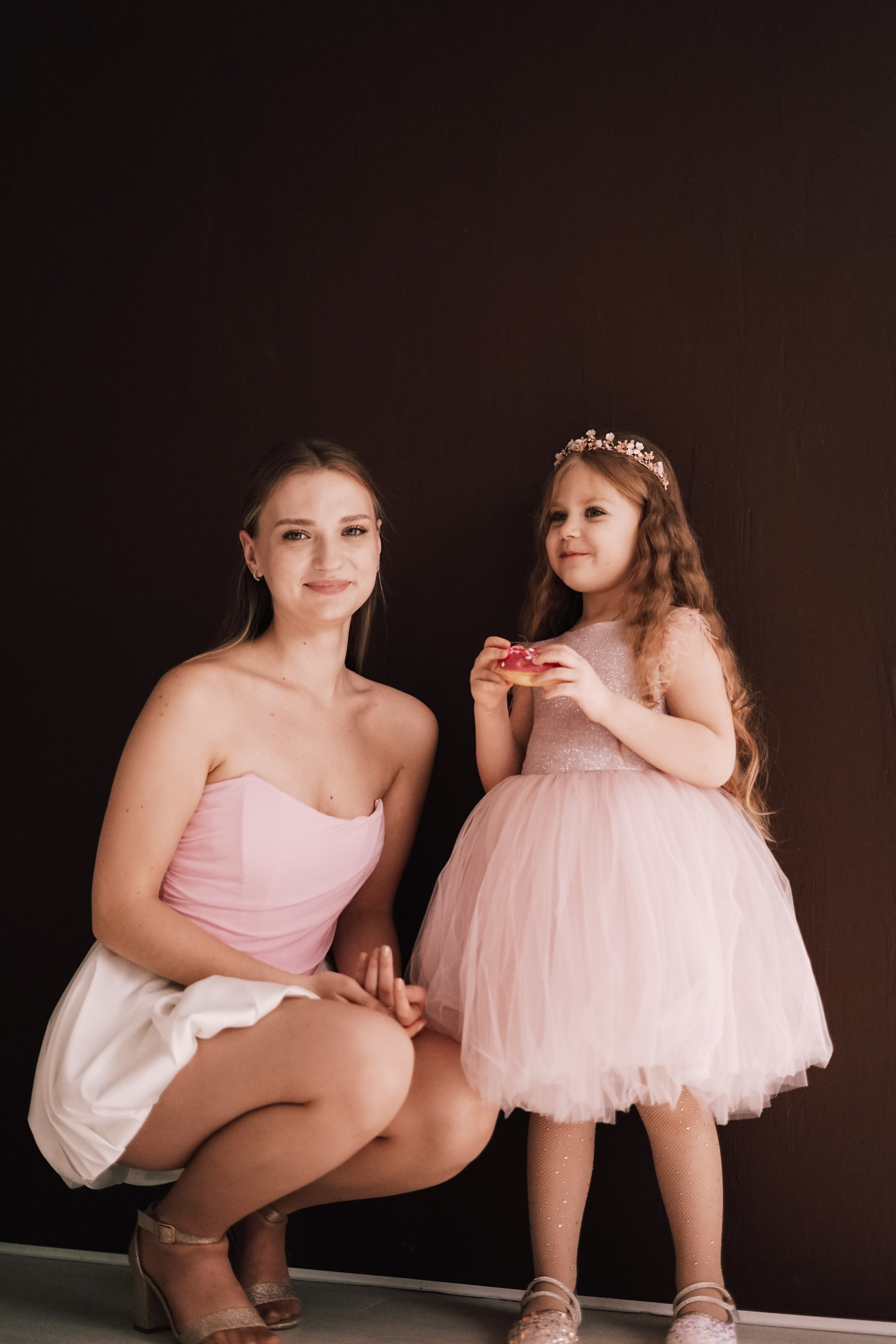 Две сестры. Портретный и семейный фотограф в Мариуполе, РФ. Даша Жогло