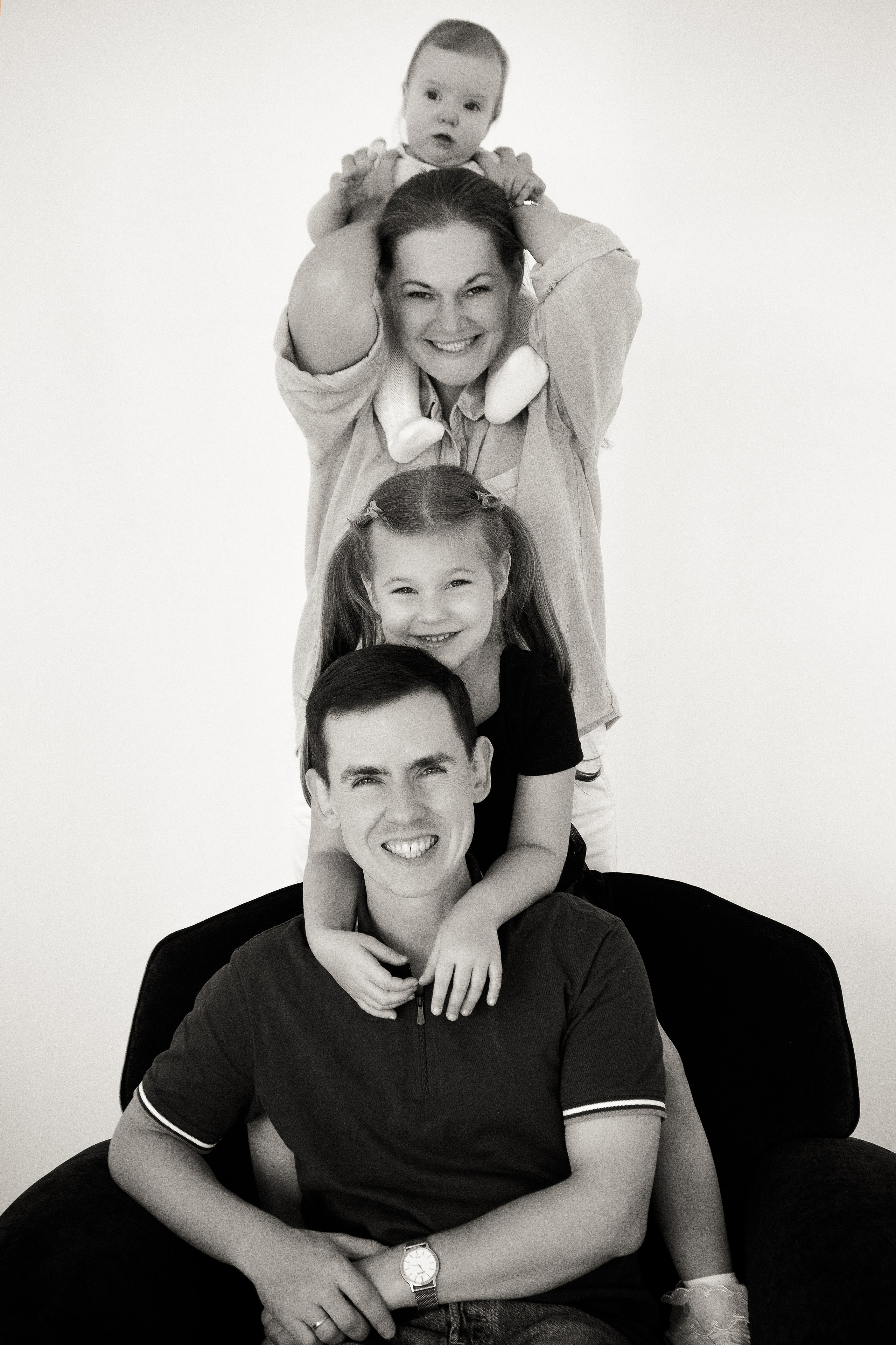 Семейная фотосессия в студии One take studio VANILLA. Свадебный и семейный фотограф в Москве и Подмосковье Лариса Козлова