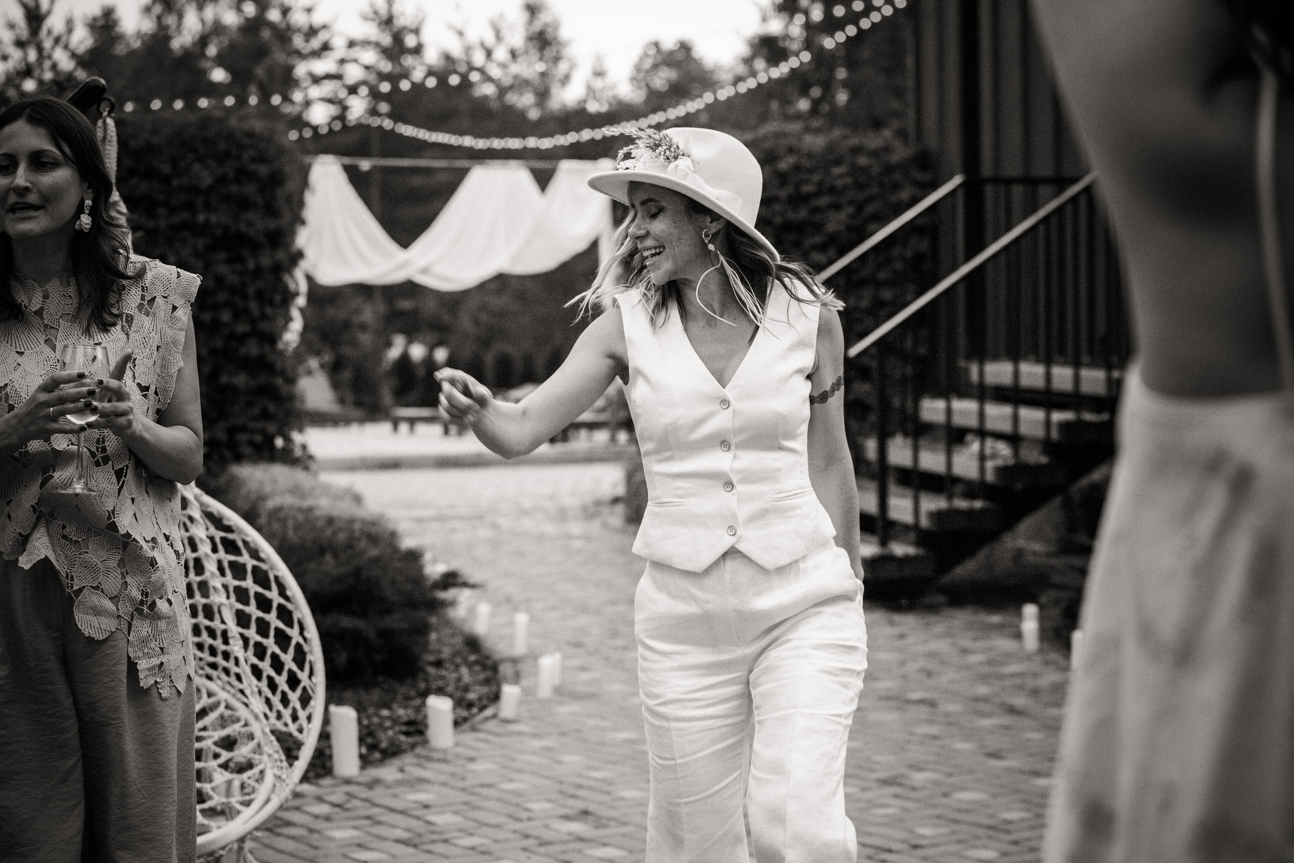 Свадебная фотосъемка в загородном отеле «LaFa». Свадебный и семейный фотограф в Москве и Подмосковье Лариса Козлова