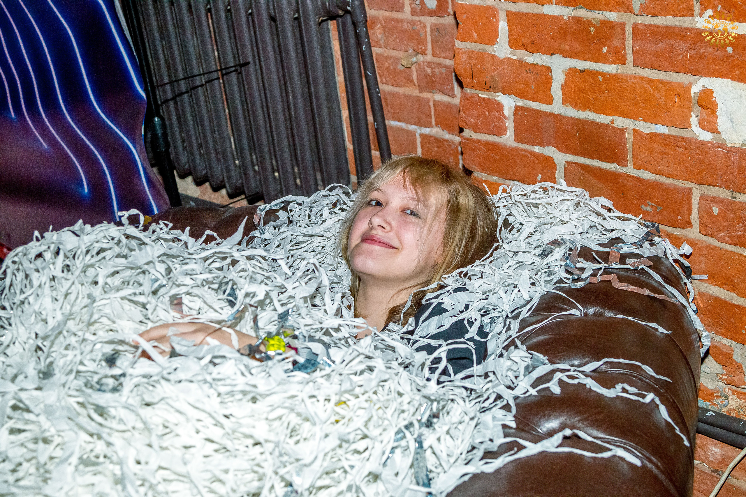 Выпускной 2023 (Школа 548; 9 Ж класс) AG Loft «Библиотека», Москва. Репортажная съемка в Москве и области. Анималистика