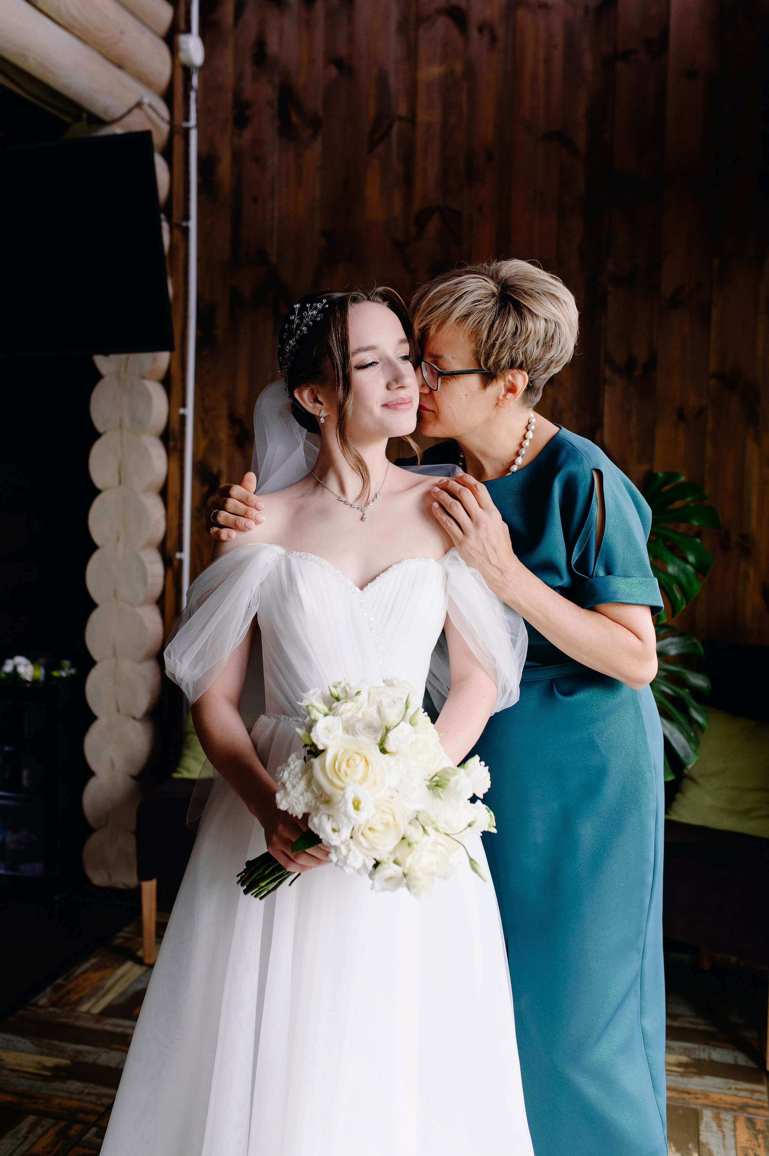 Надежда и Алексей — свадьба в Теремъ resort. Свадебный фотограф Караганда