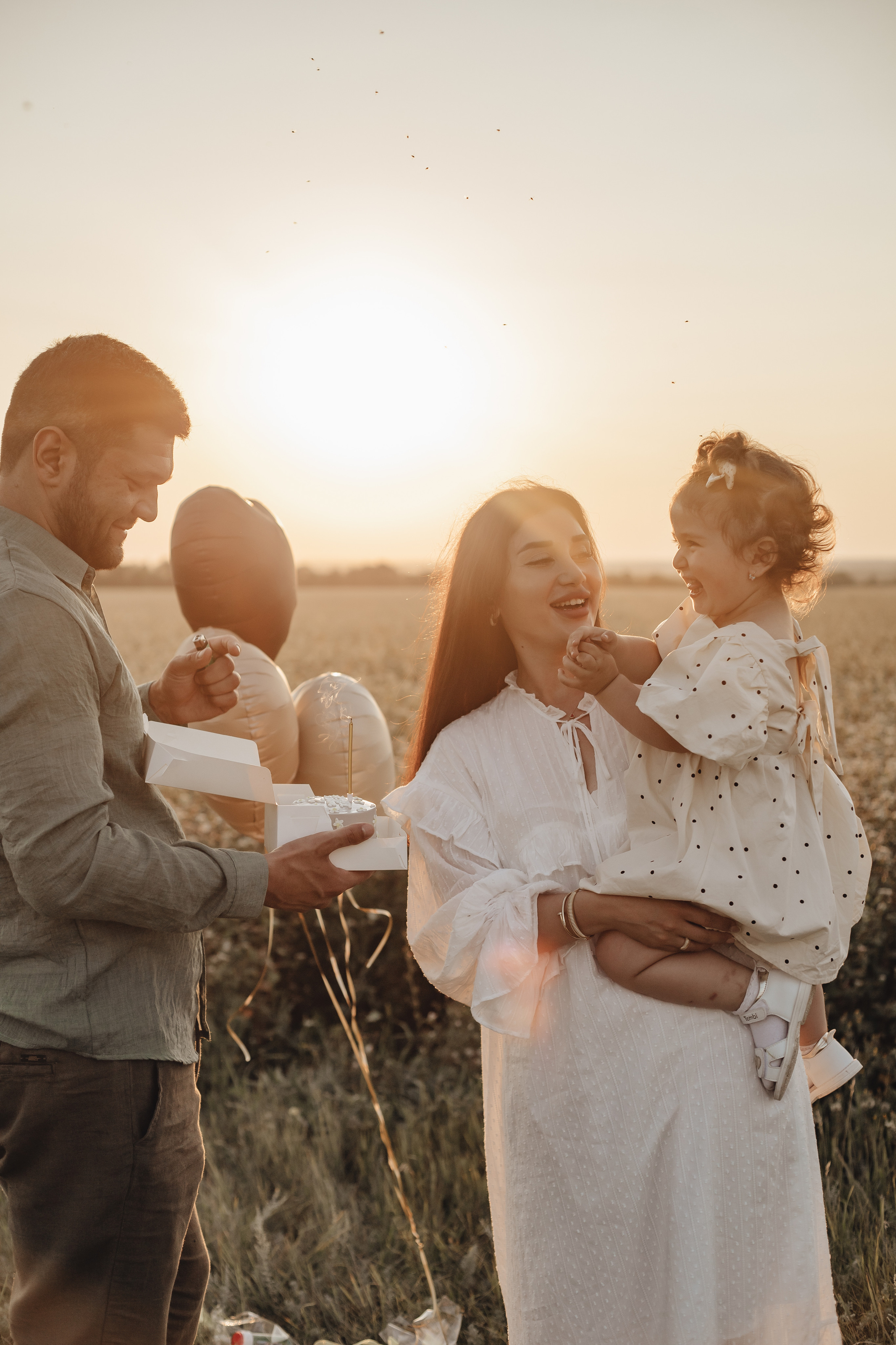 Миша, Элина и малышка Хабиба. Фотограф Малофеева Алина