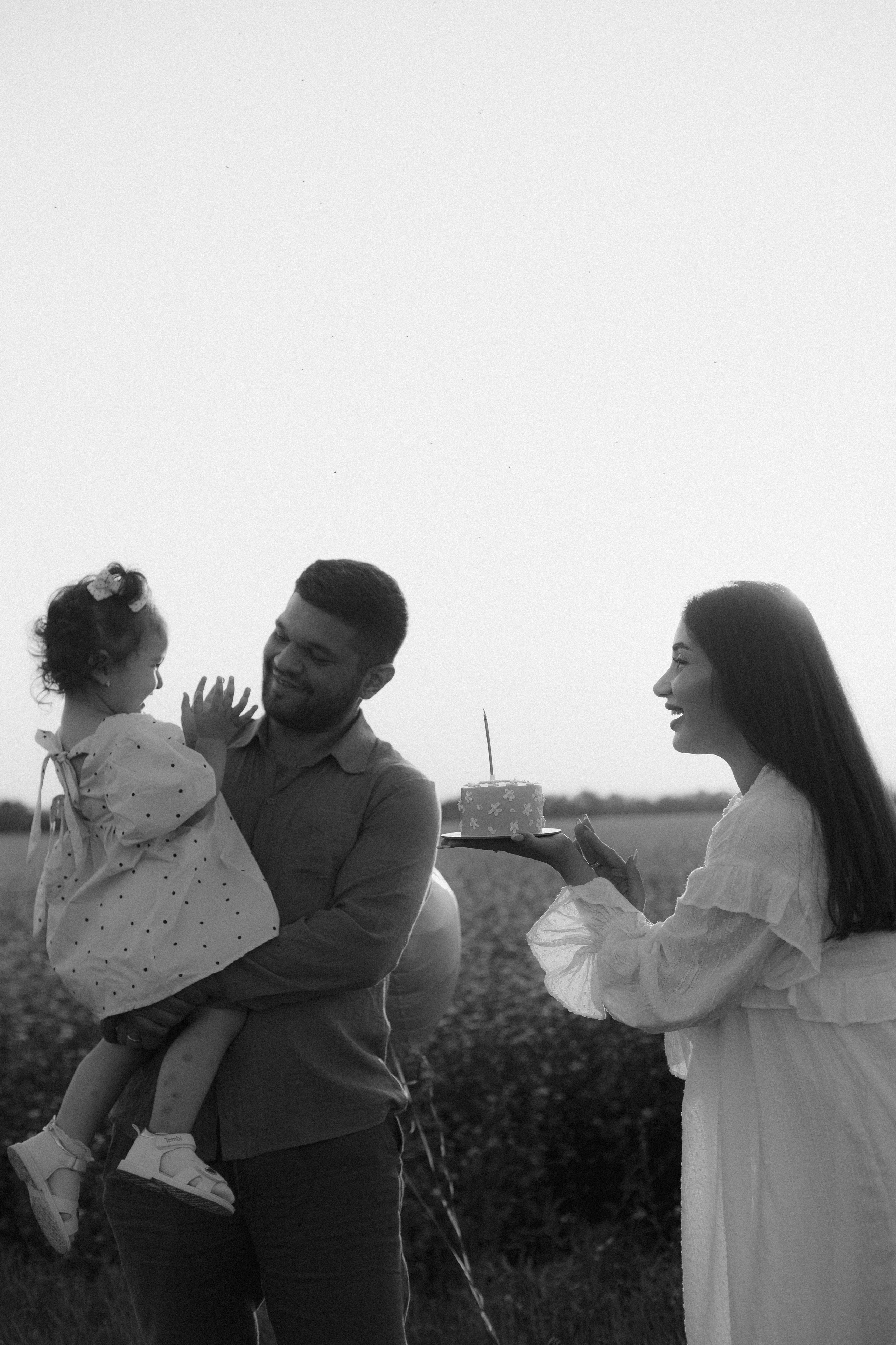 Миша, Элина и малышка Хабиба. Фотограф Малофеева Алина