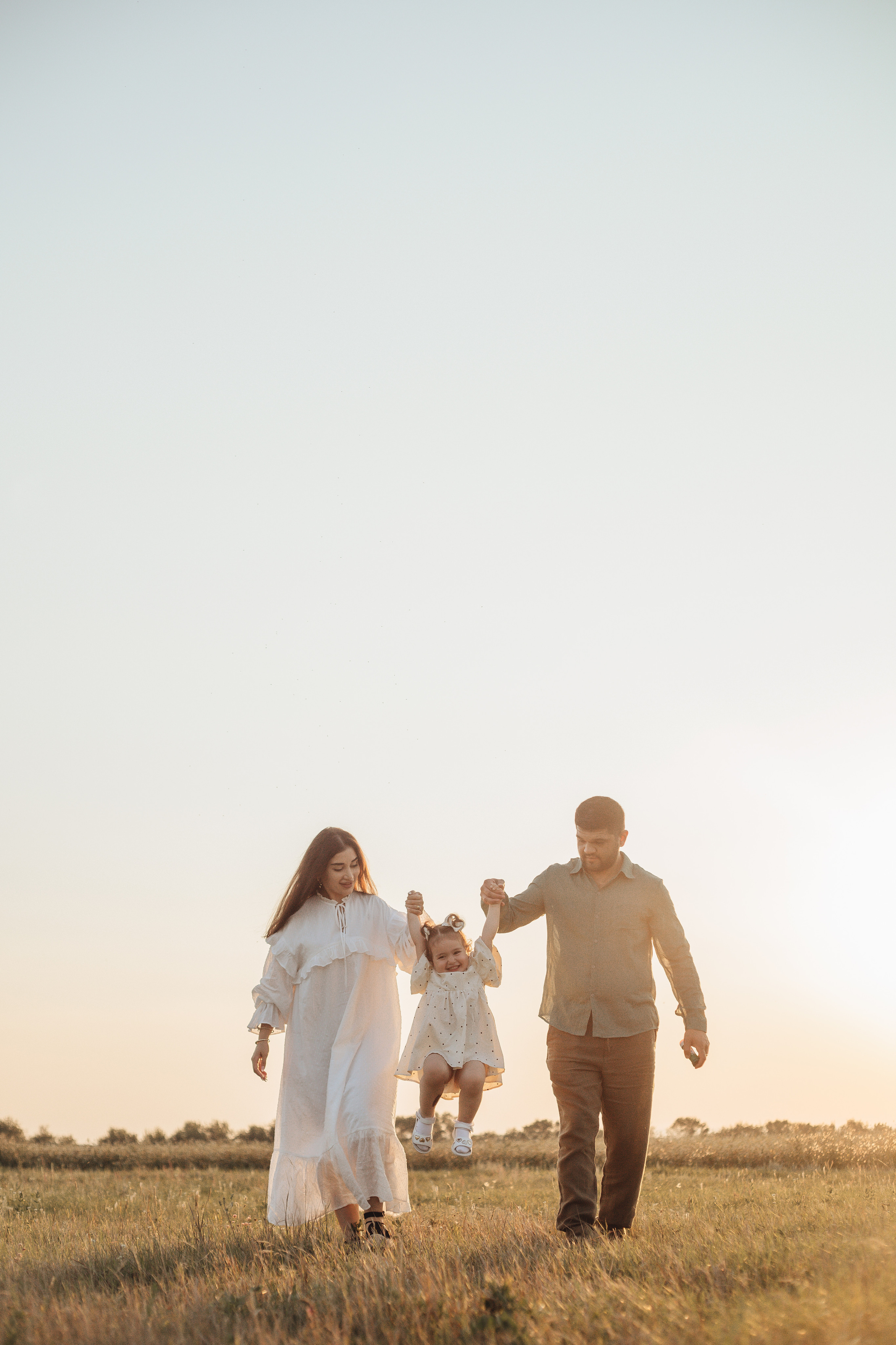 Миша, Элина и малышка Хабиба. Фотограф Малофеева Алина