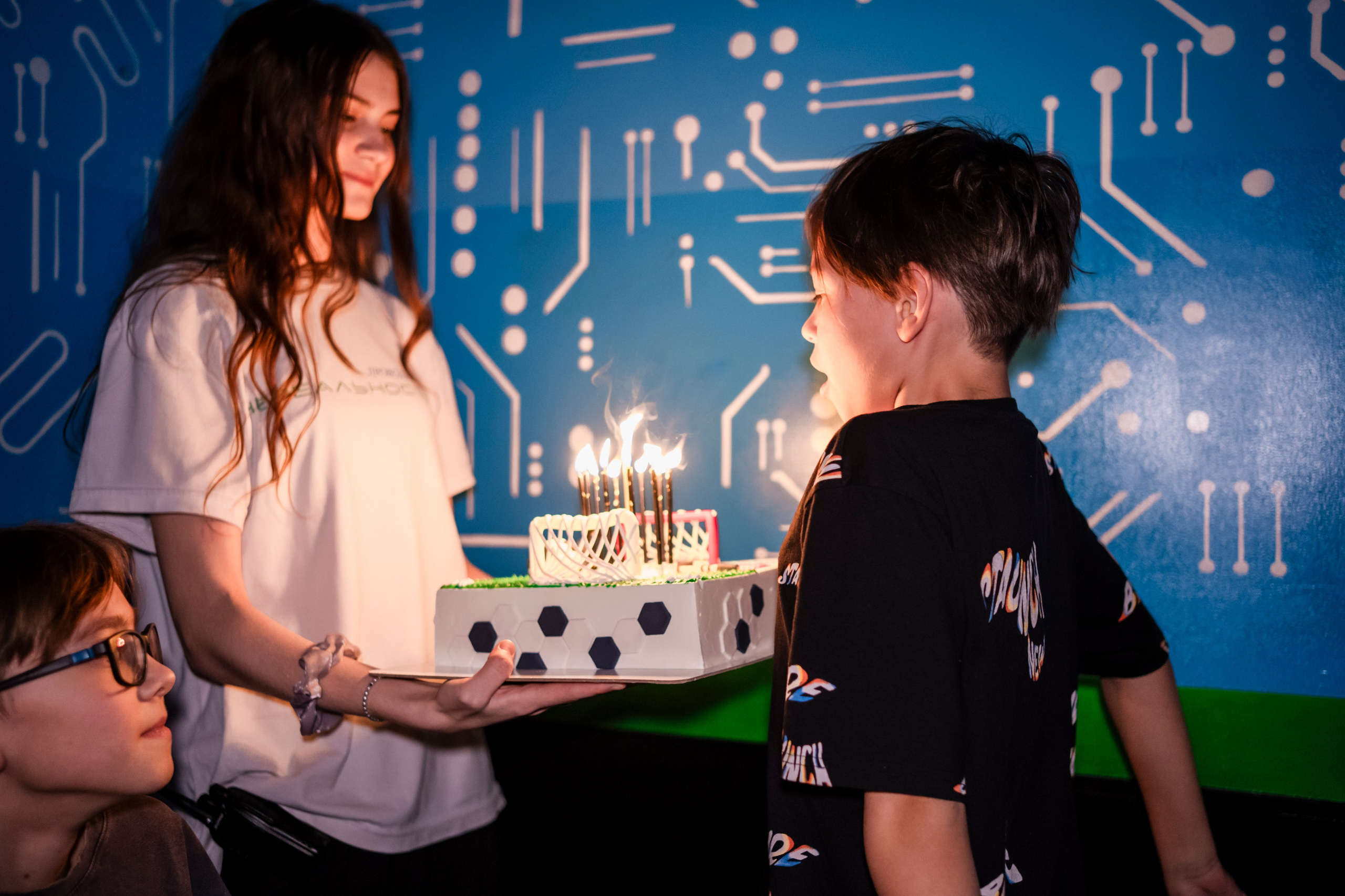 VR (November-December 2024). Felixtones