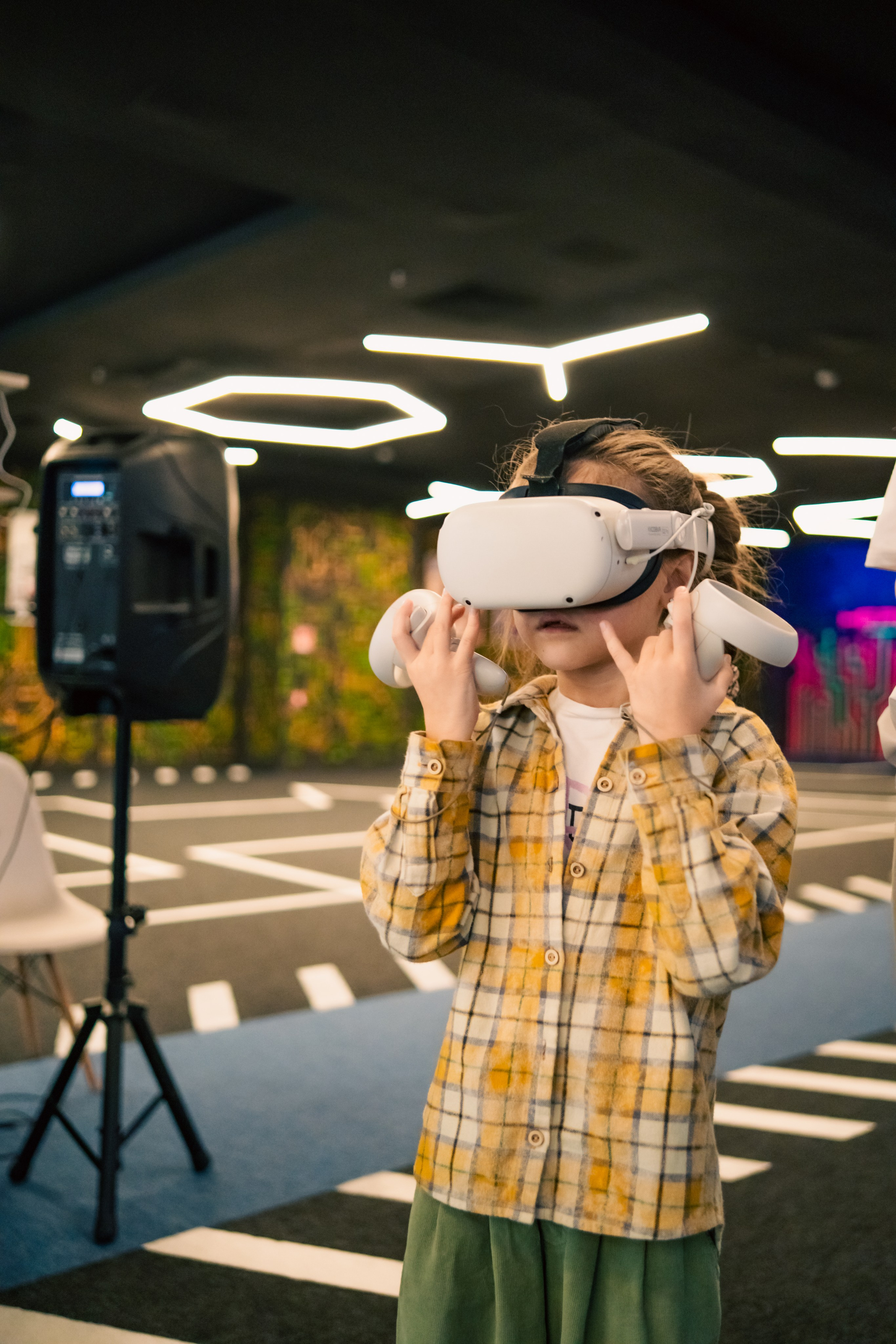 VR April-May. Felixtones