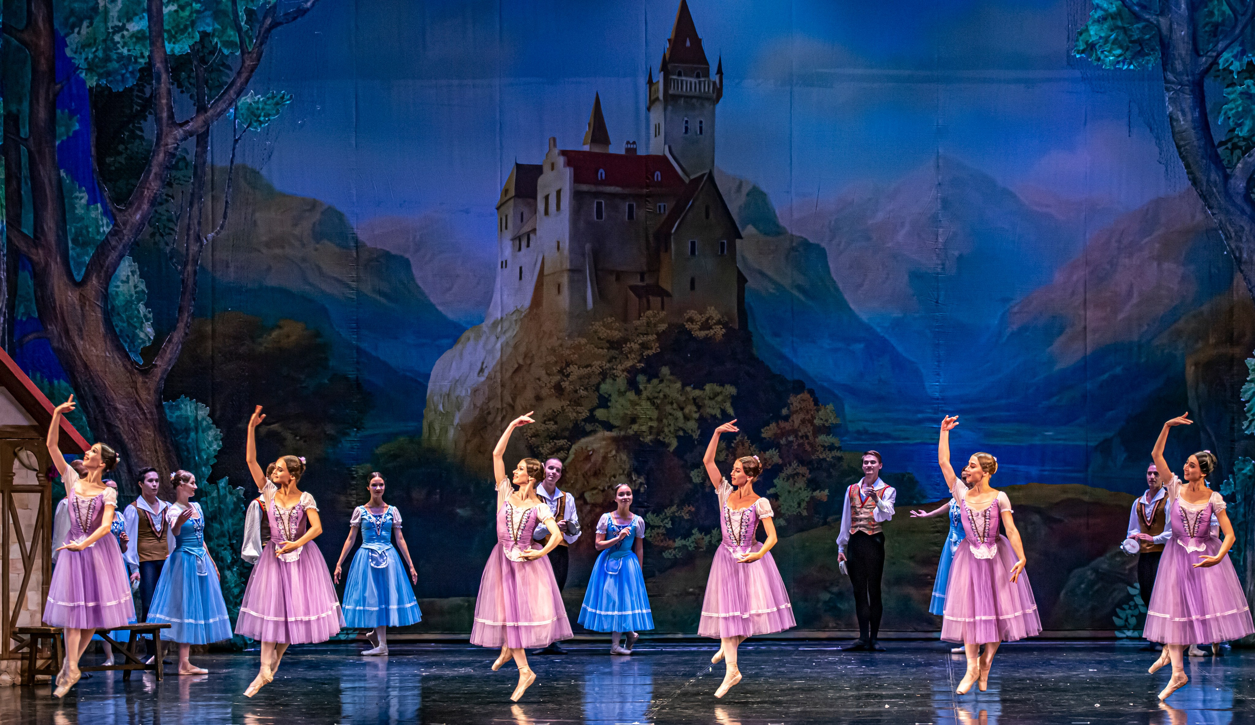 Жизель балет Марийского театра оперы и балета на сцене Зимнего театра. Фотограф в Сочи Юрий Шептаев