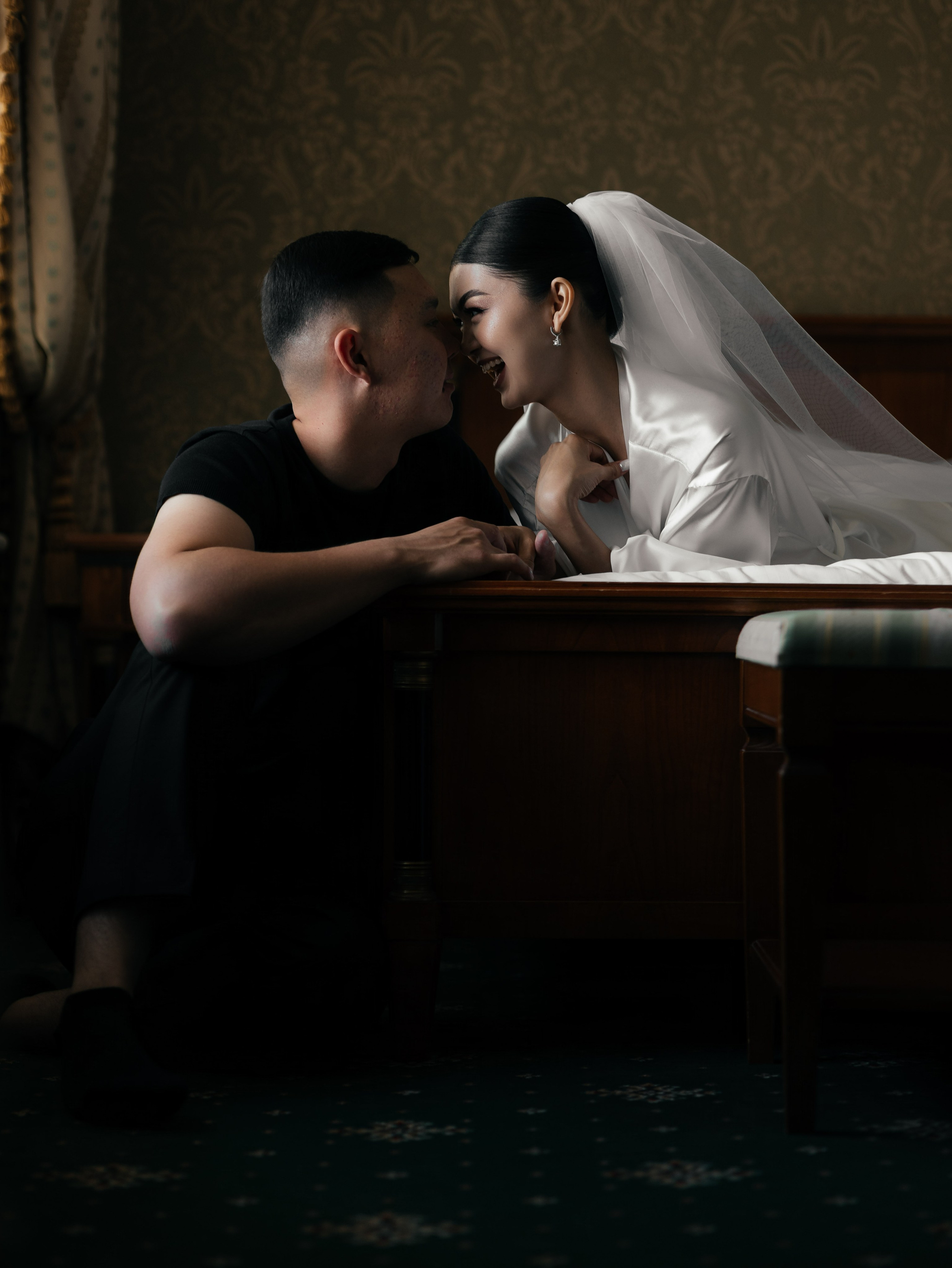 Erasyl & Sabina. Shakhmanoff.kz