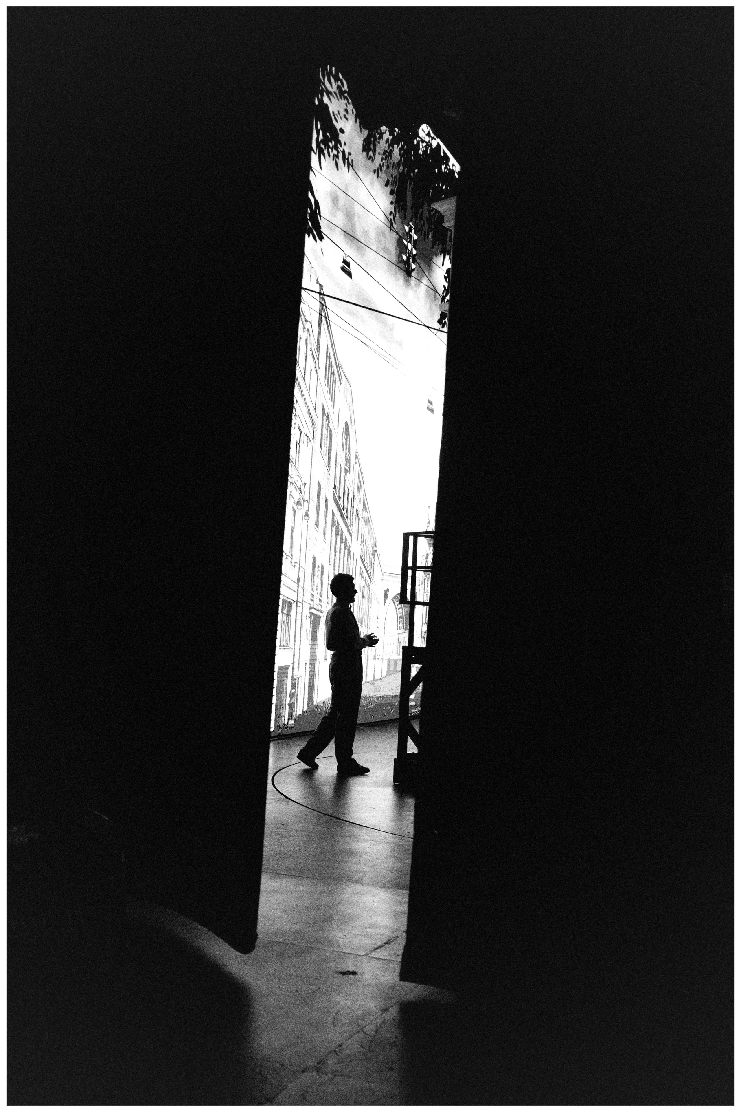 Theatre backstages. Portrait and backstage photographer Nina Crane