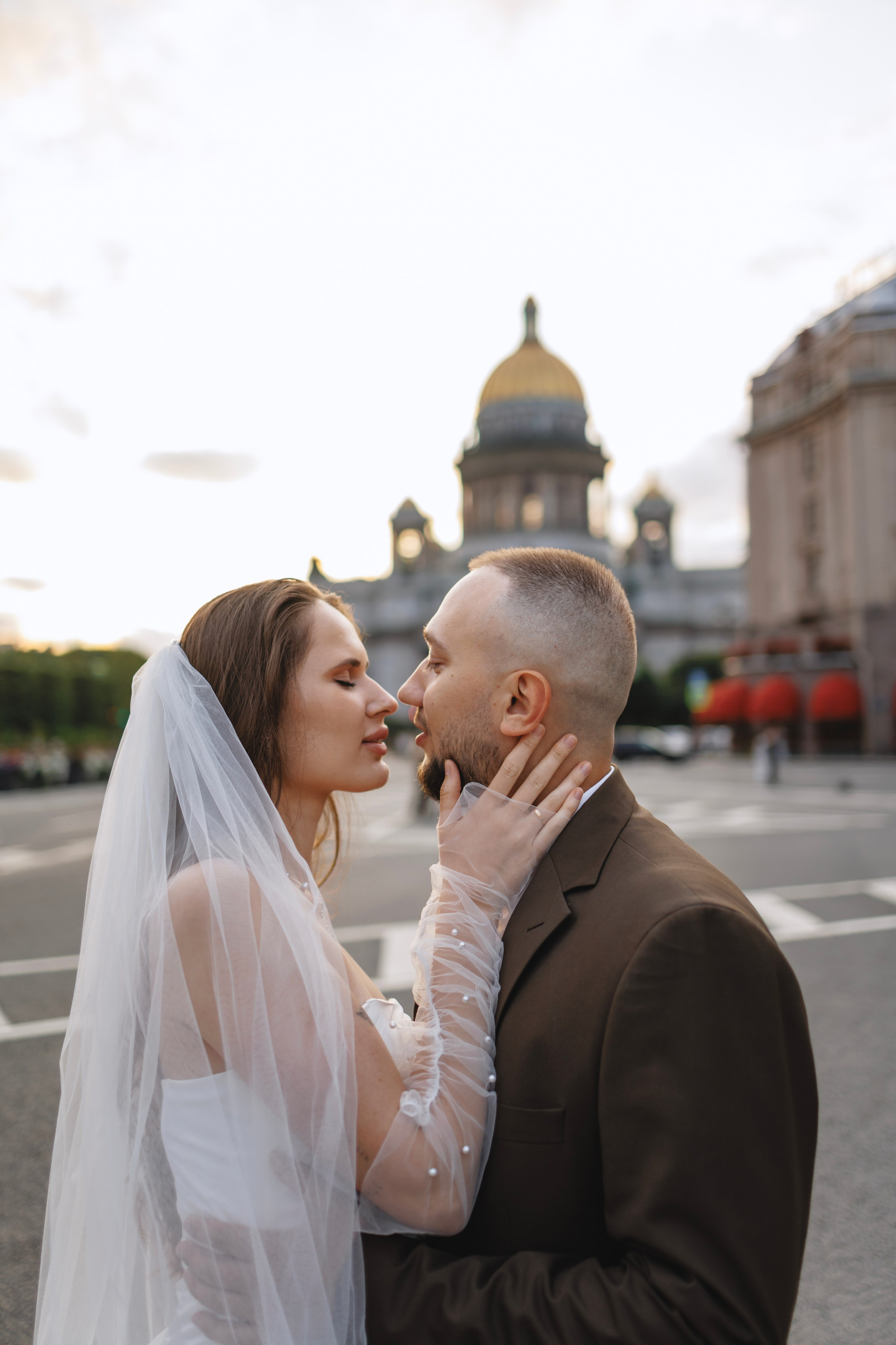 Руслан и Виолетта — Исаакий, Зимняя канавка. Боженова Елена фотограф Санкт-Петербург
