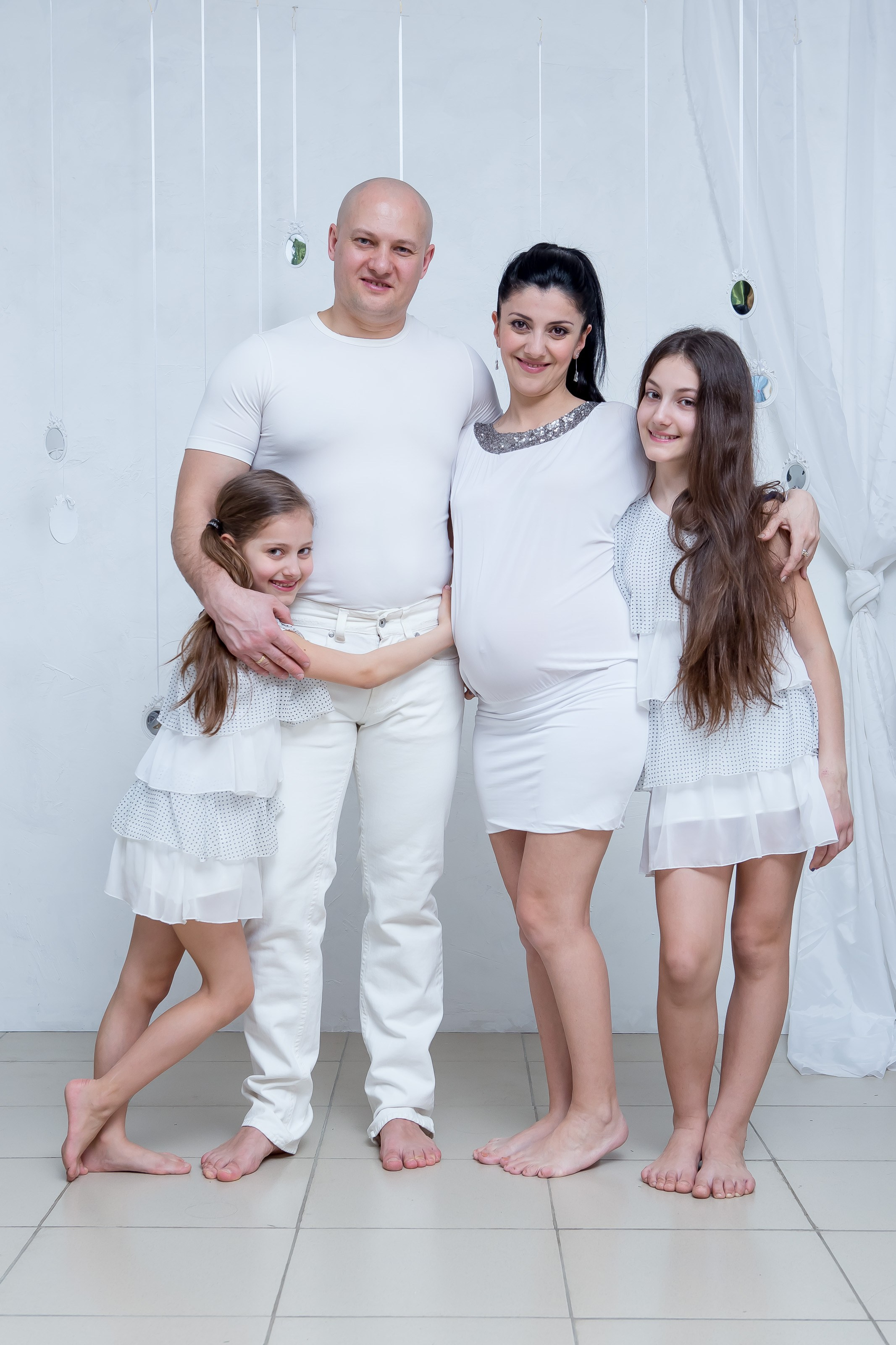 Family and children's photo shoots. Max Matvich and Victoria Basova are professionals in their field