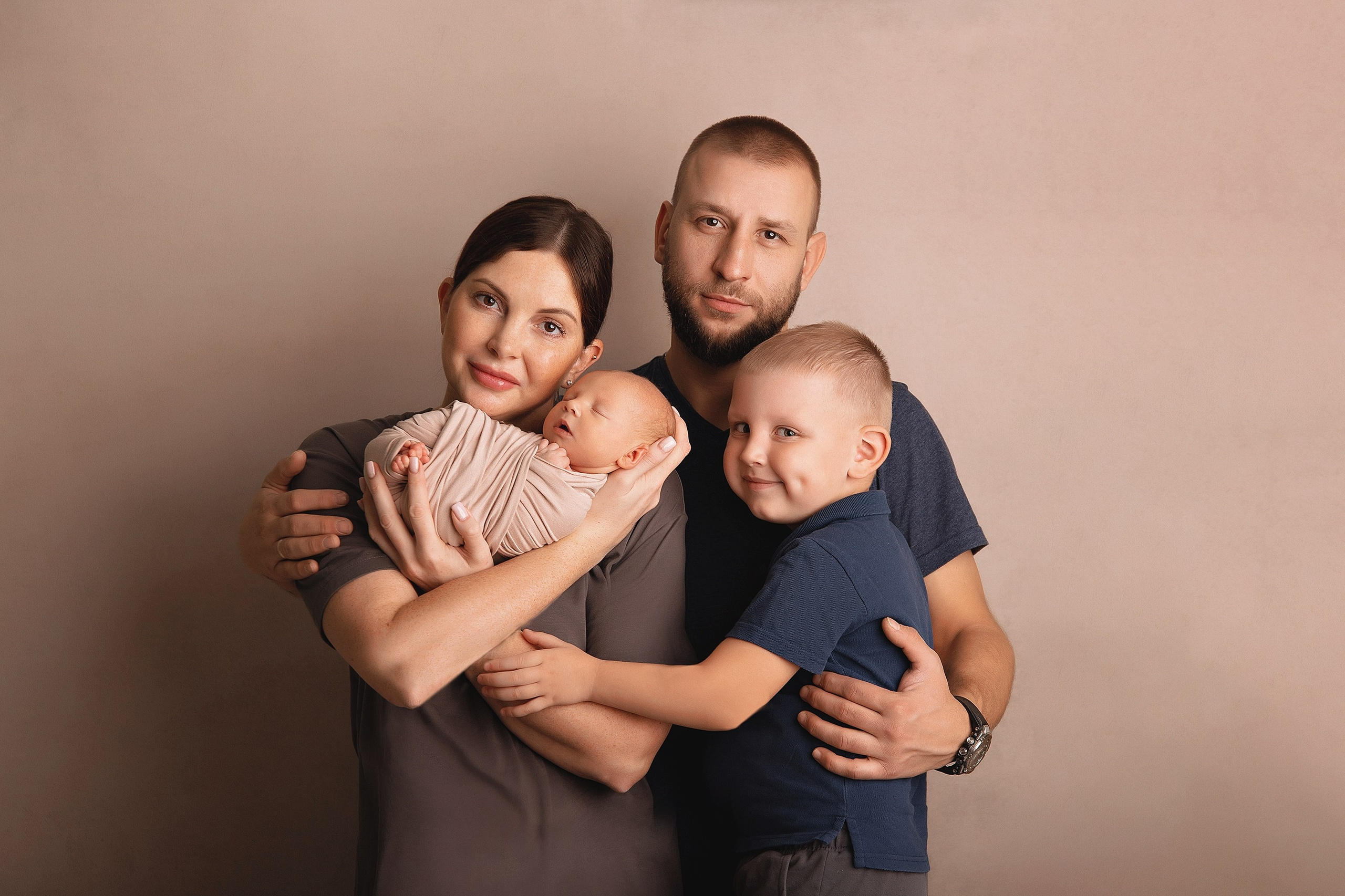 Новорожденные. Юлия Зажитская. Фотограф новорожденных и деток от 3х месяцев в городе Иркутск
