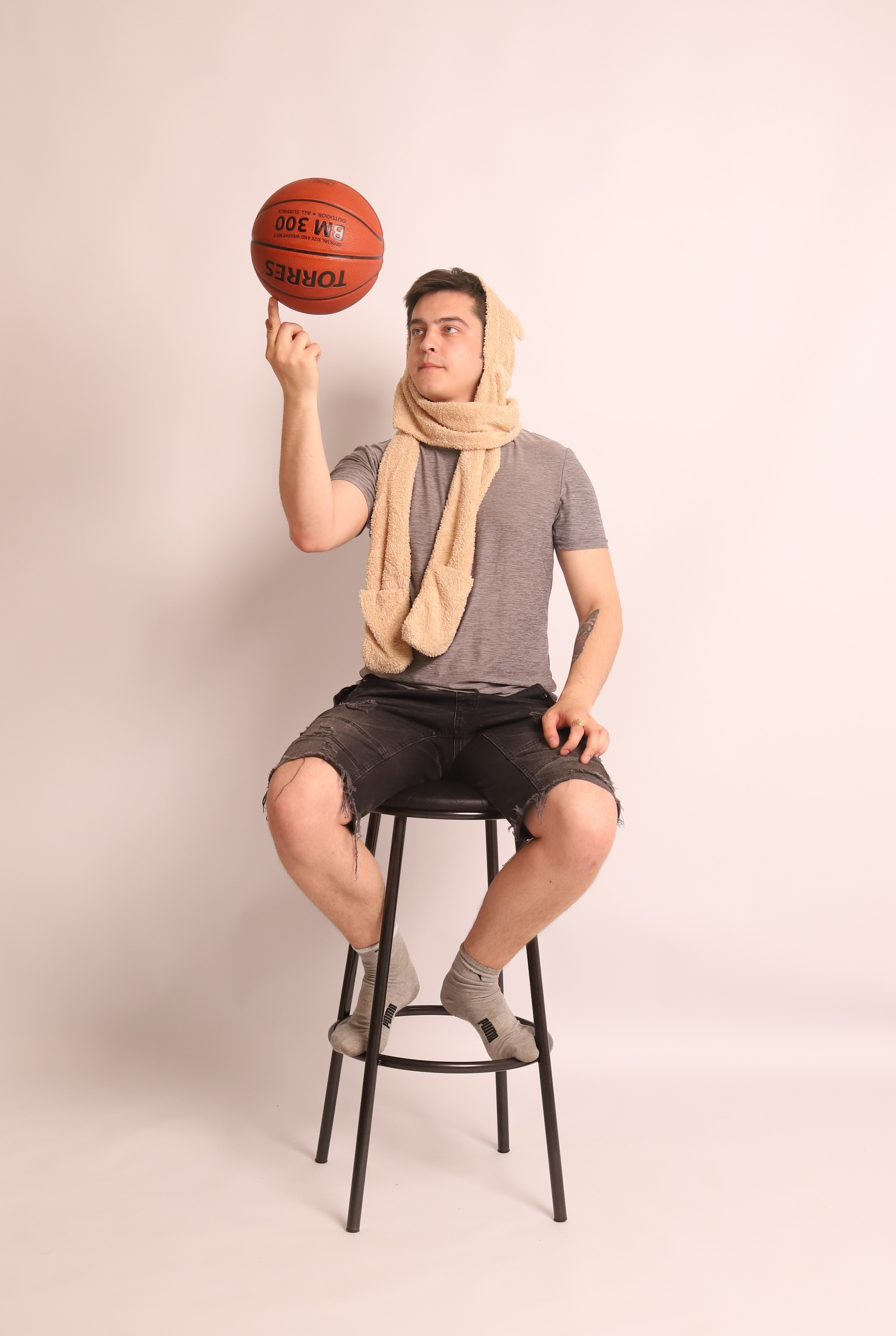 Реальные фотографии наших гостей. Фотостудия самообслуживания. Студия без фотографа в Твери