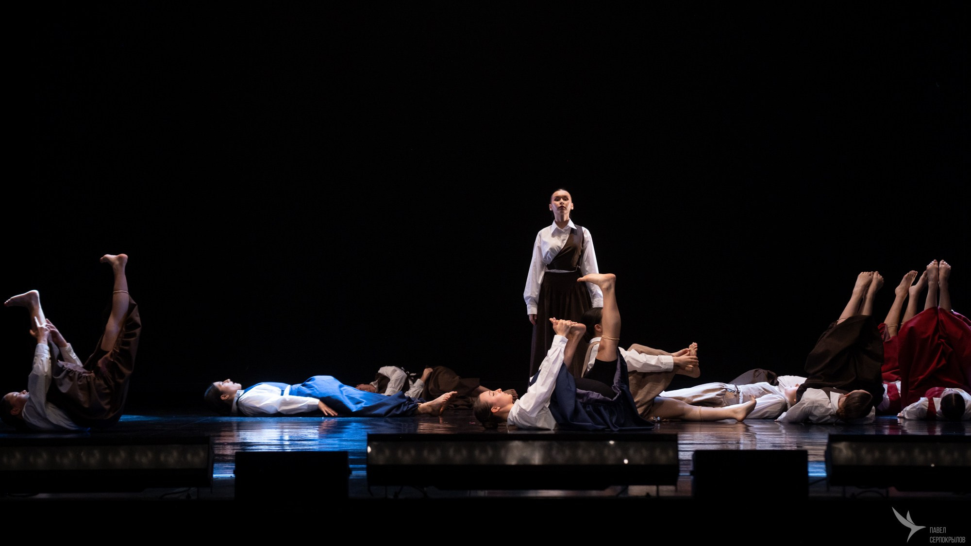 Концерт народного хореографического коллектива «Виктория». Репортажный фотограф в Казани Павел Серпокрылов