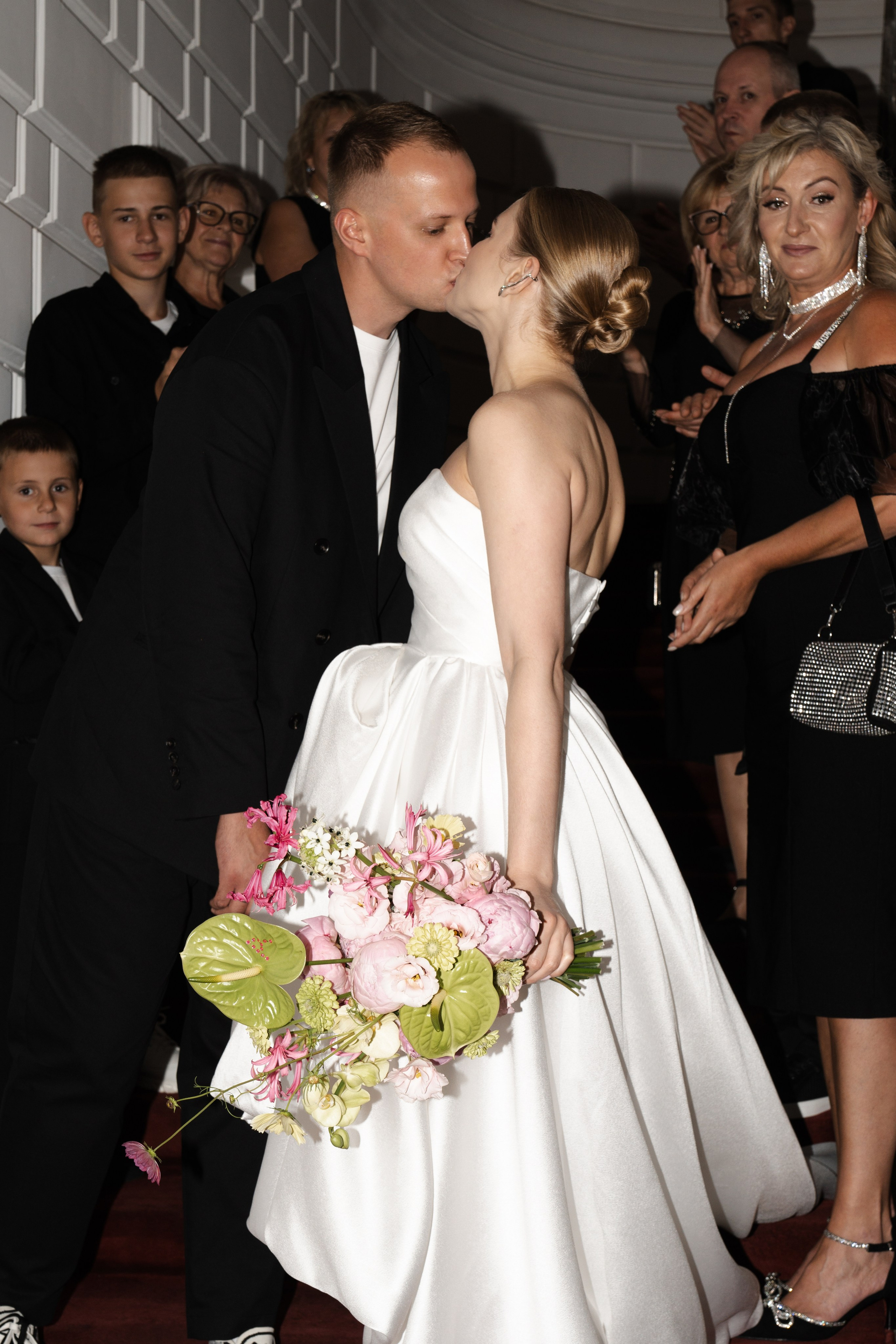 В сердечко. Свадебный фотограф Наташа Брифли