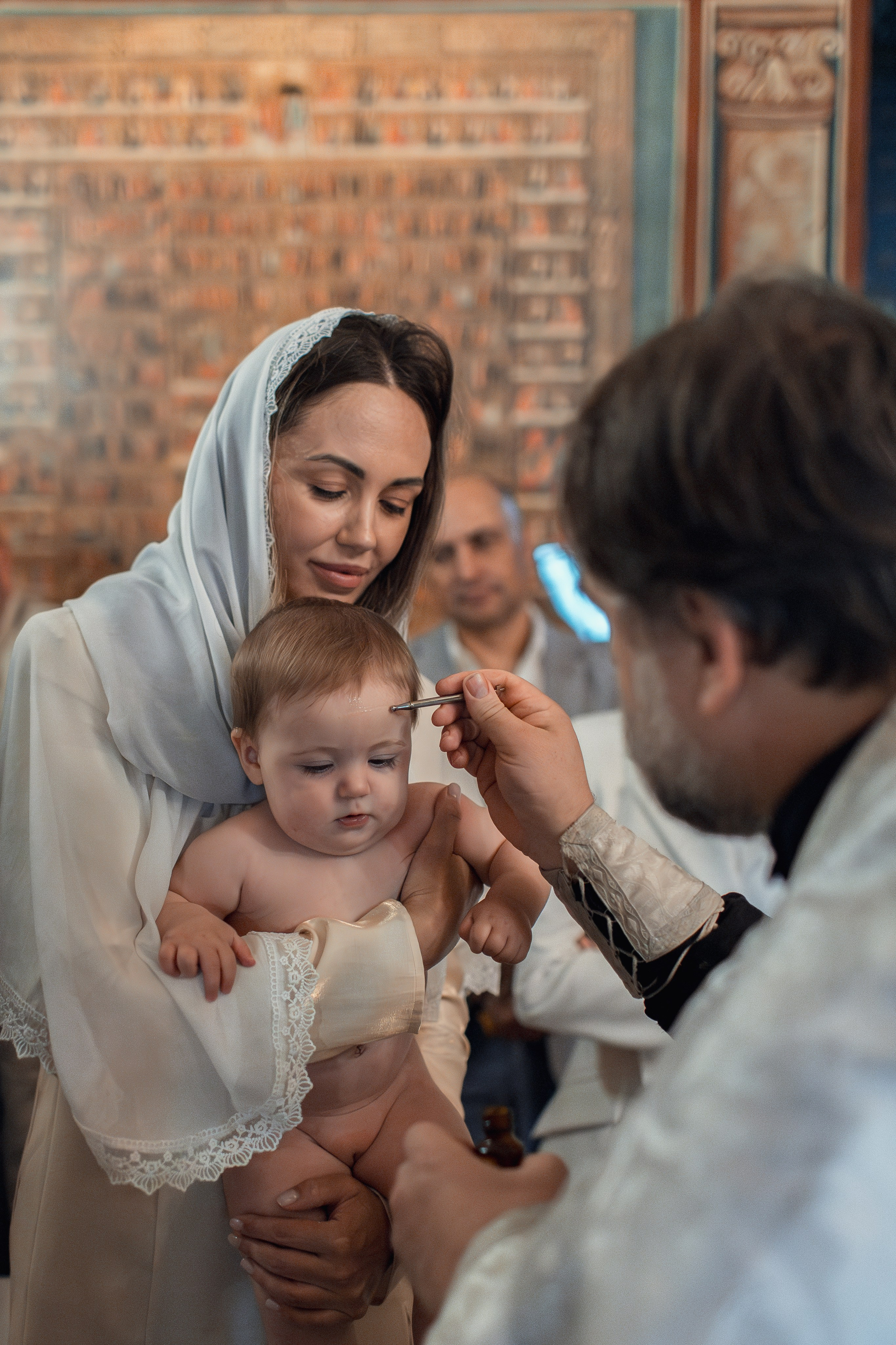 Крещение в Зачатьевском Монастыре. Профессиональный фотограф в Москве и Мо Мария Шантарёва