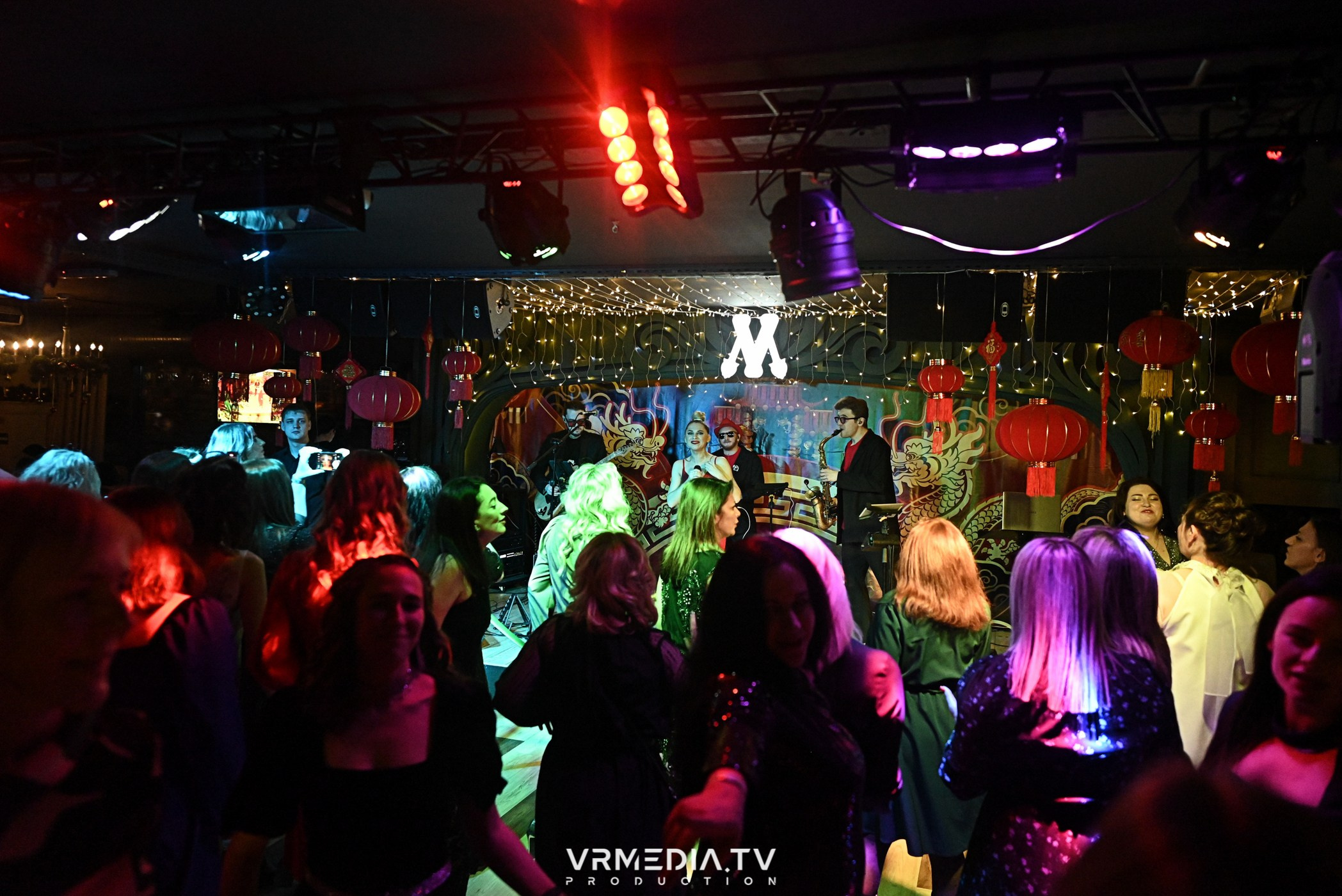 Новогодний вечер в ресторане «Мюнхен»