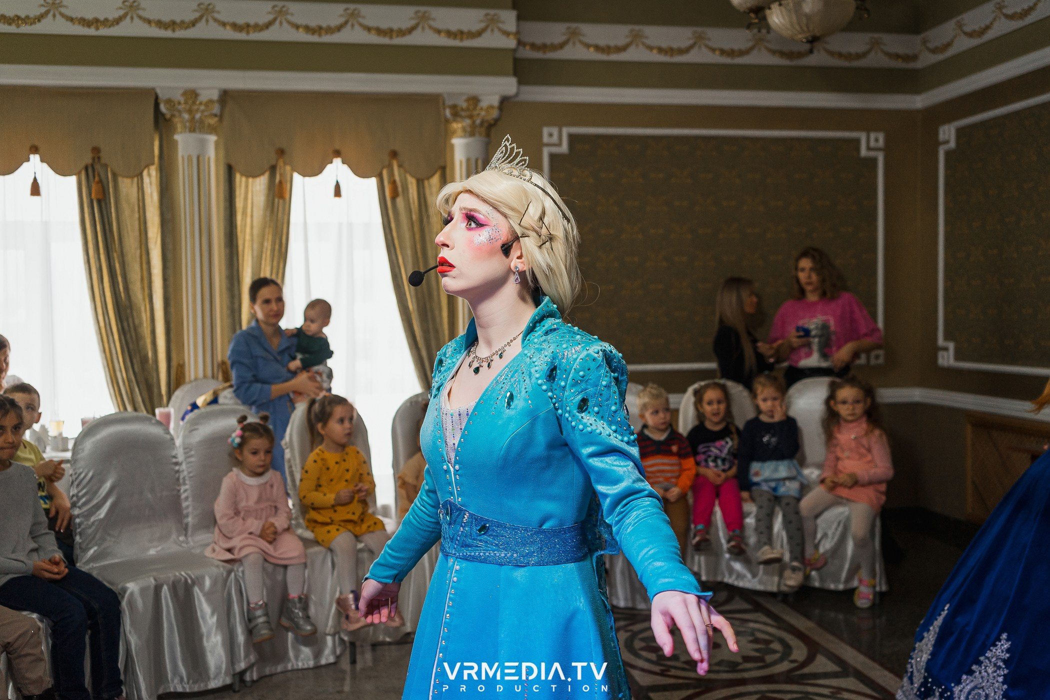 ХОЛОДНОЕ СЕРДЦЕ в ресторане «Империя»