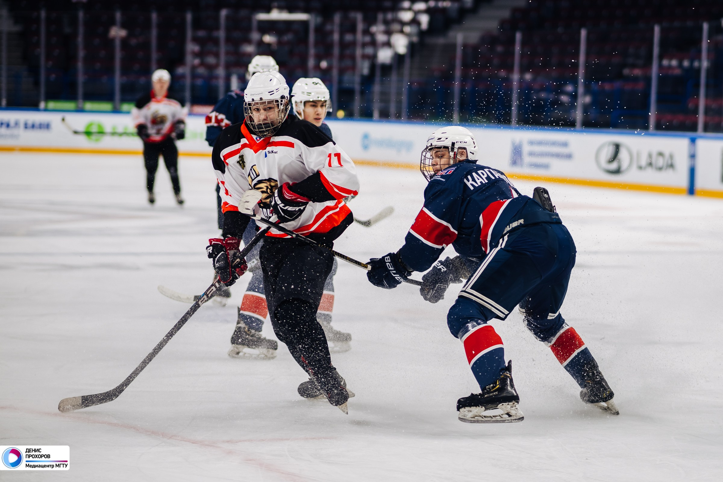 Чемпионат СХЛ // 04.02.2024. Денис Прохоров Фотограф в г. Магнитогорск