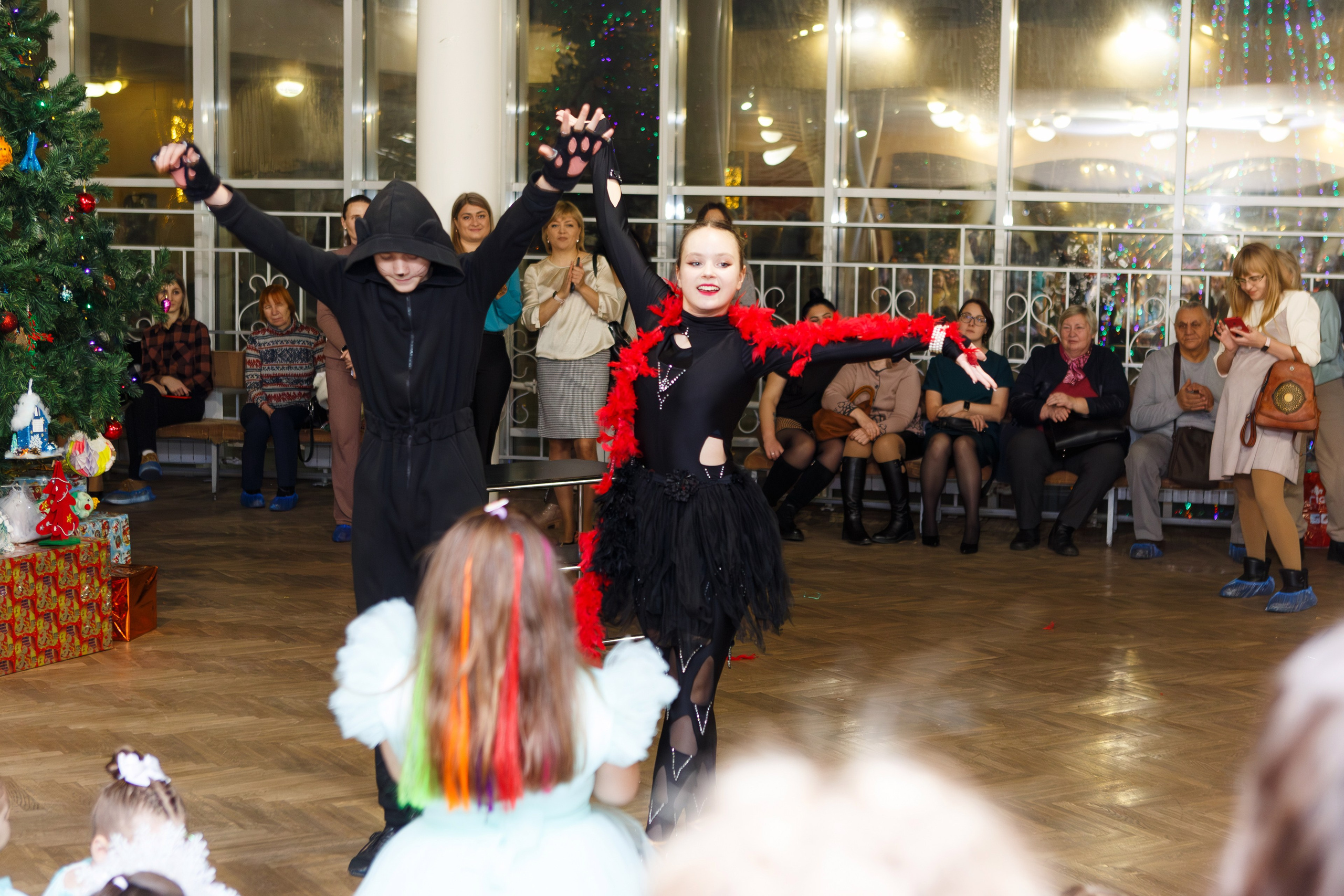 Театр-студия «ОК"ФАНТАЗИЯ» — „НОВЫЙ ГОД С ФАНТАЗИЕЙ“. Профессиональный фотограф в Мценске и Орловской области