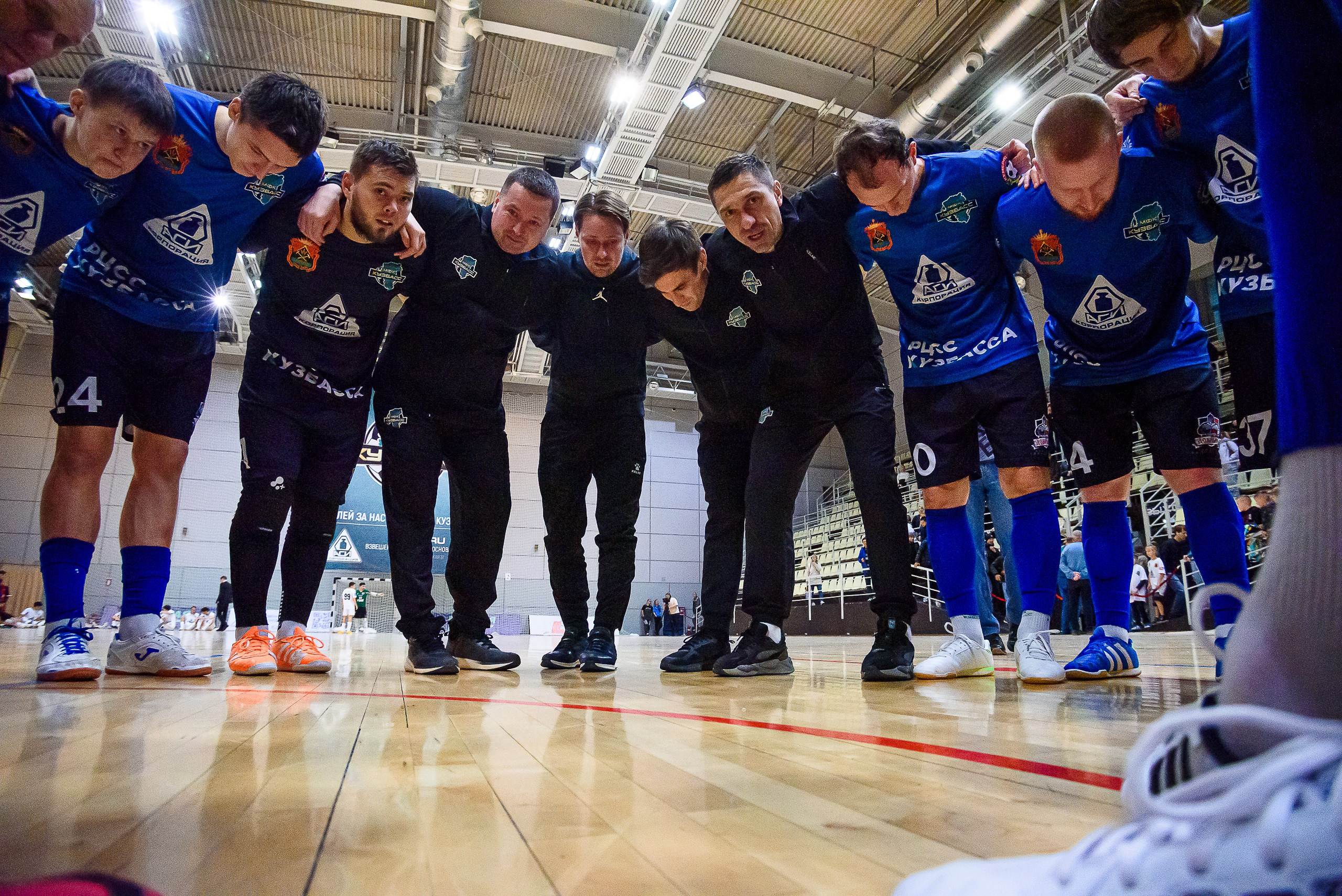 Высшая лига по футзалу — Сезон 2024-2025 — 2ой тур. Репортажный фотограф в Кемерово