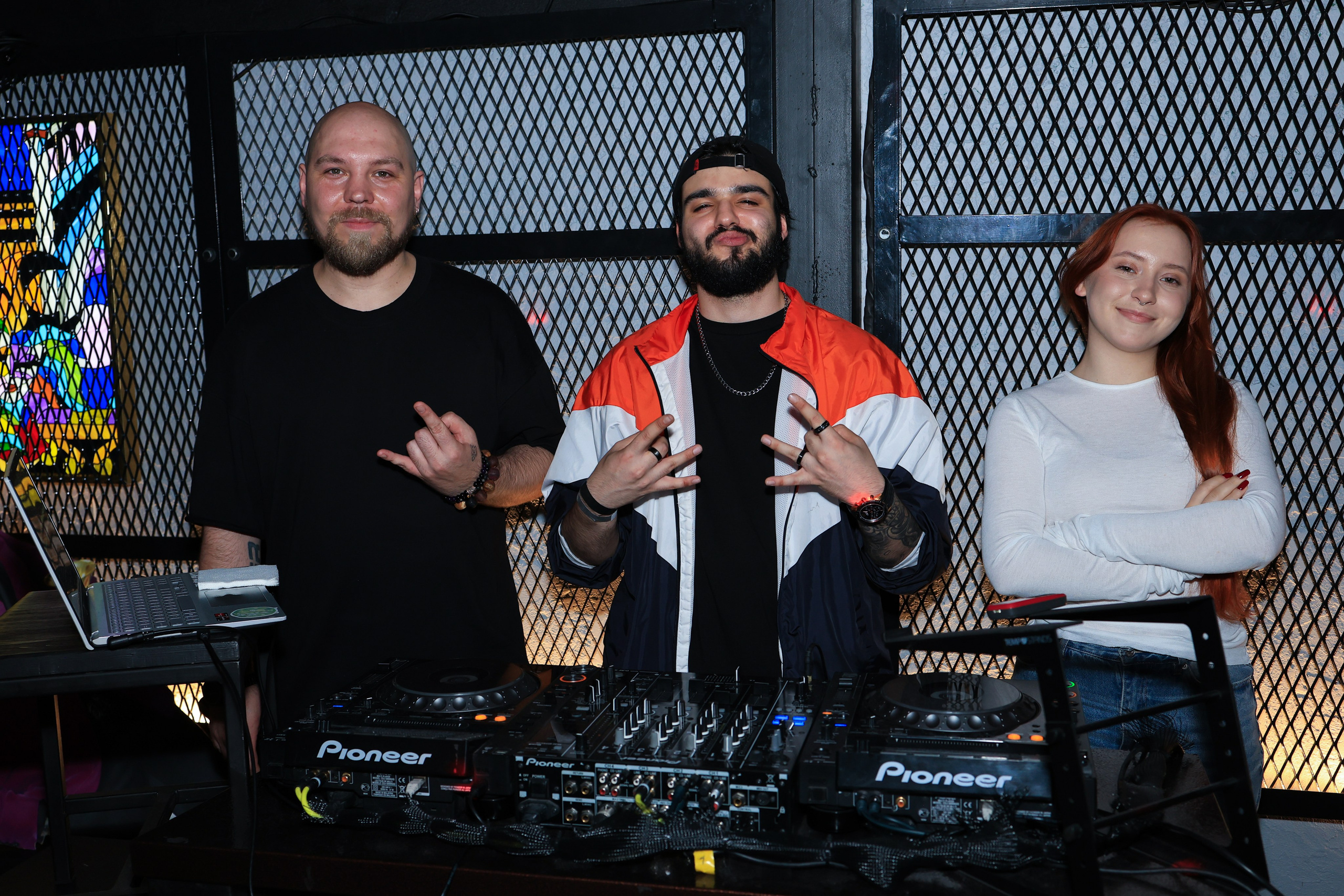 Вечеринка 90-х (Бар Буква Ю)