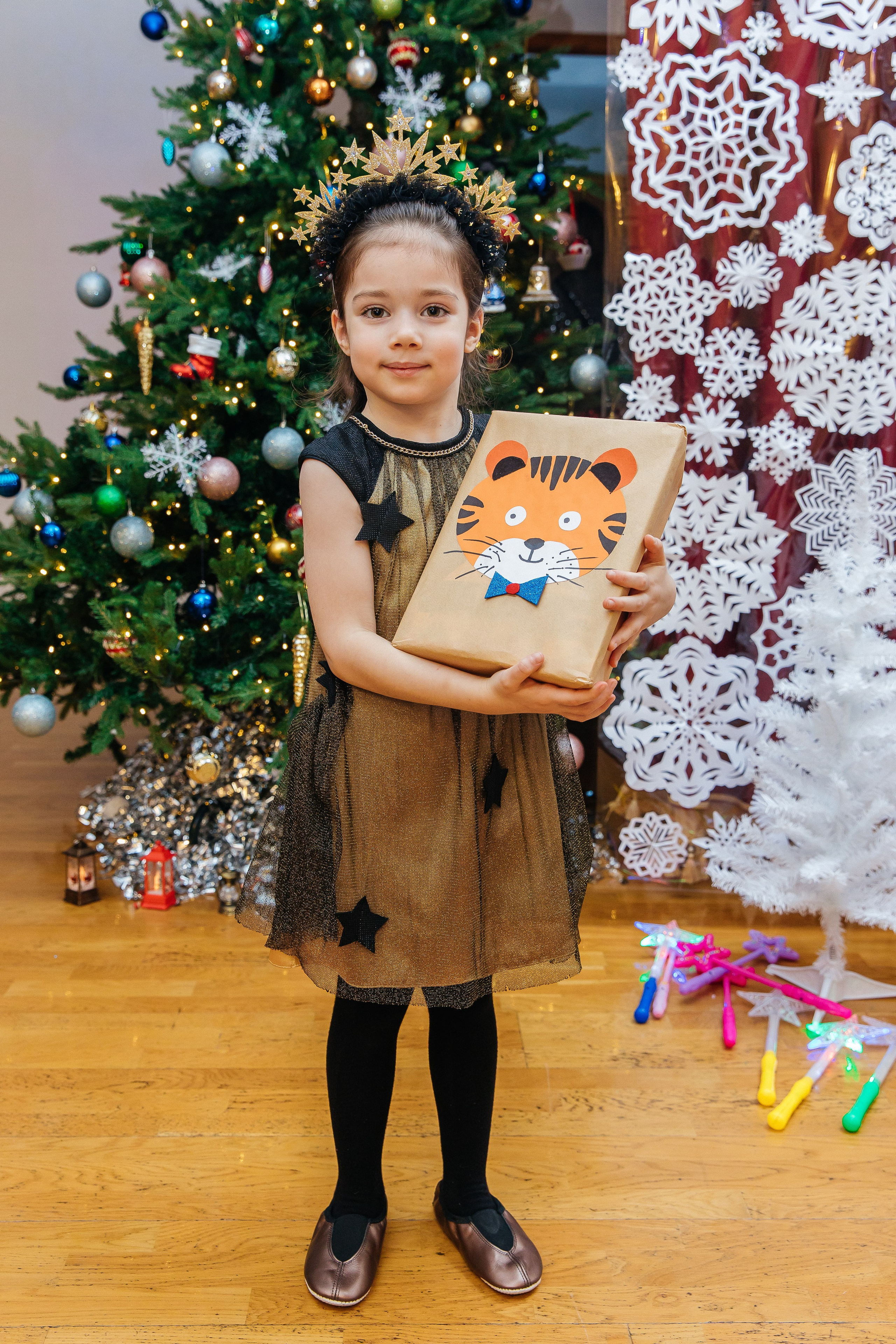 Детский сад № 93 — Утренник (27.12.2024). Свадебный и семейный фотограф Крамар Наталья