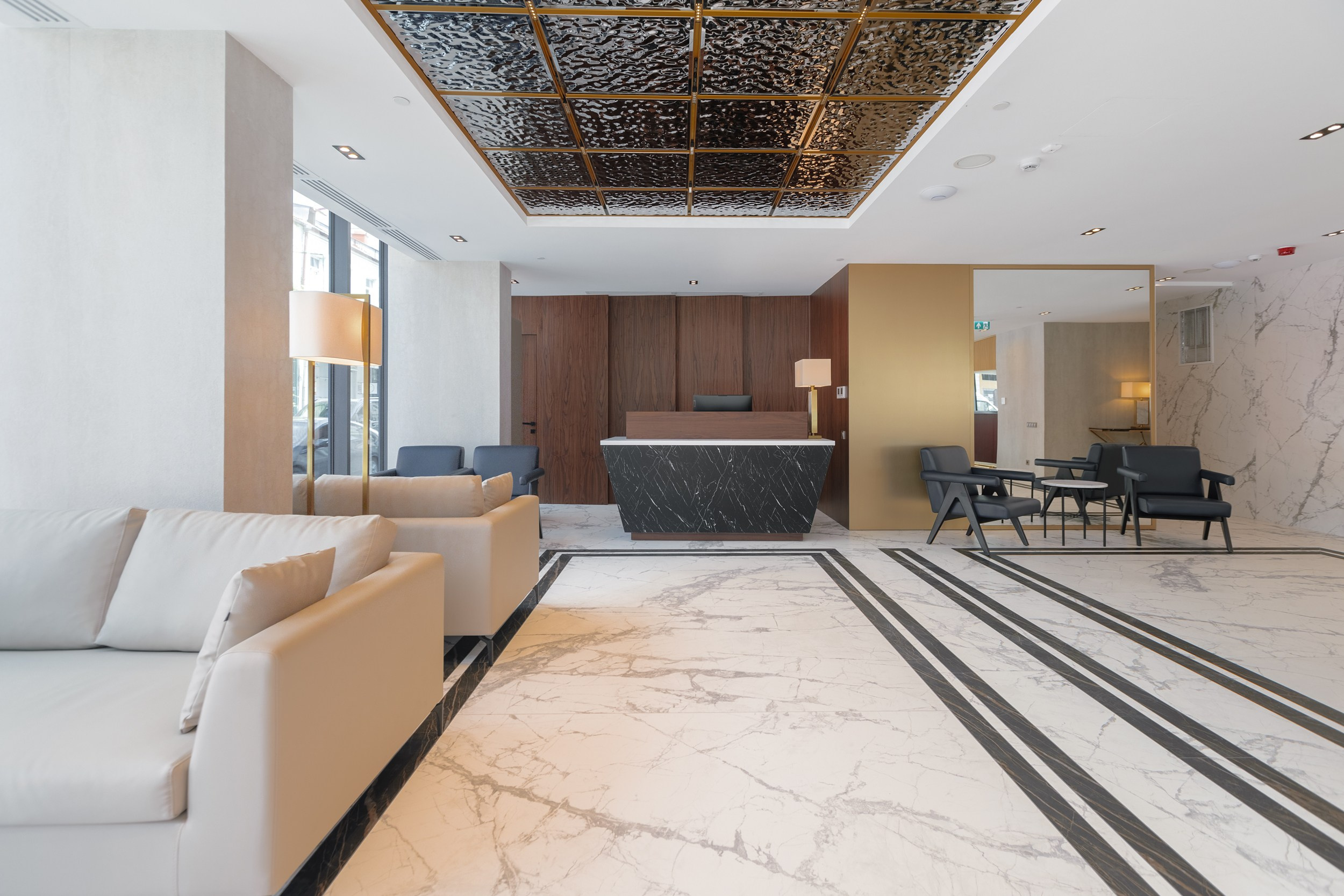 HOTEL PIAZZA EPIGRAPH (BATUMI). Режиссёр, клипмейкер, фотограф — Андрей Охота