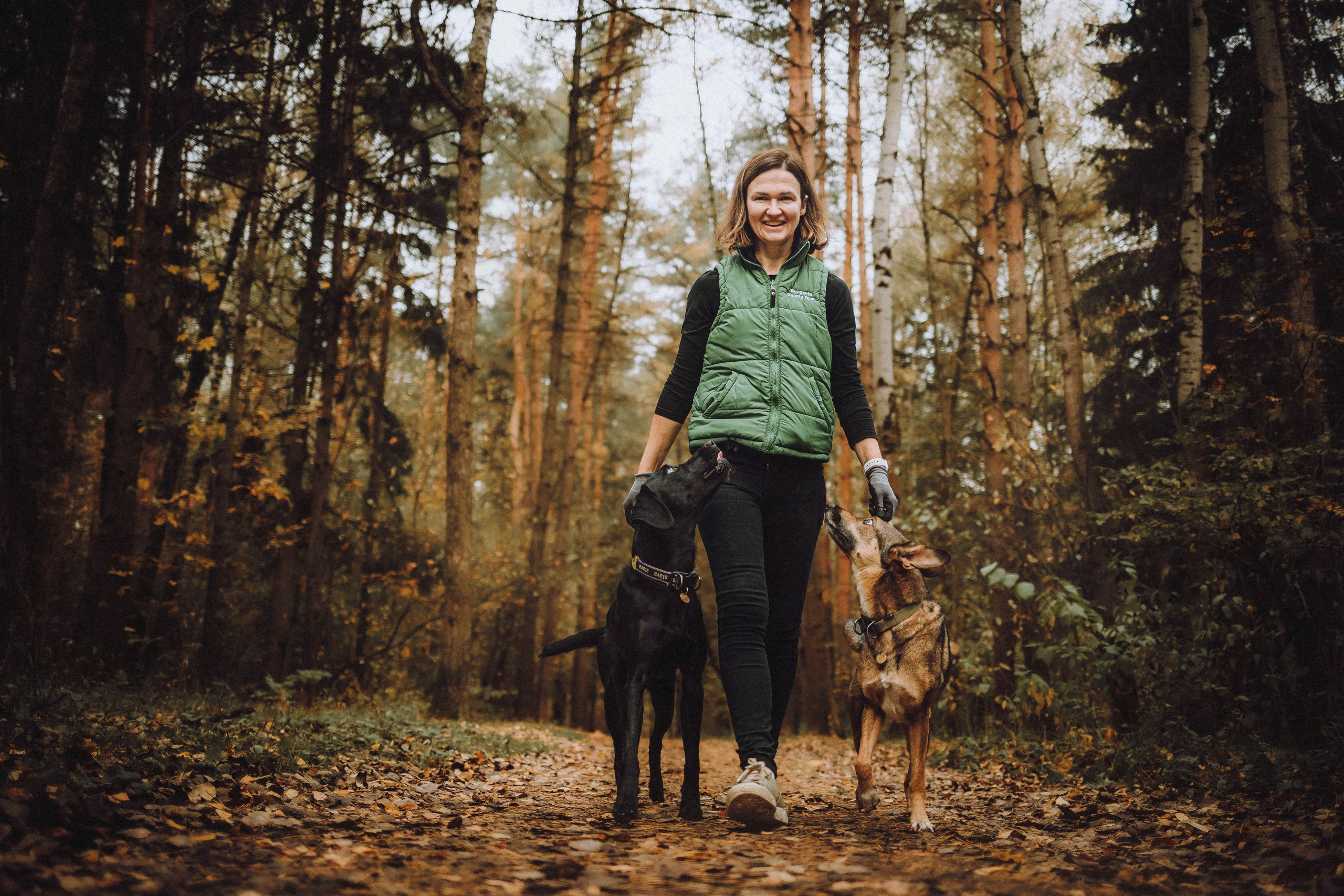 Аня, Нео и Луна