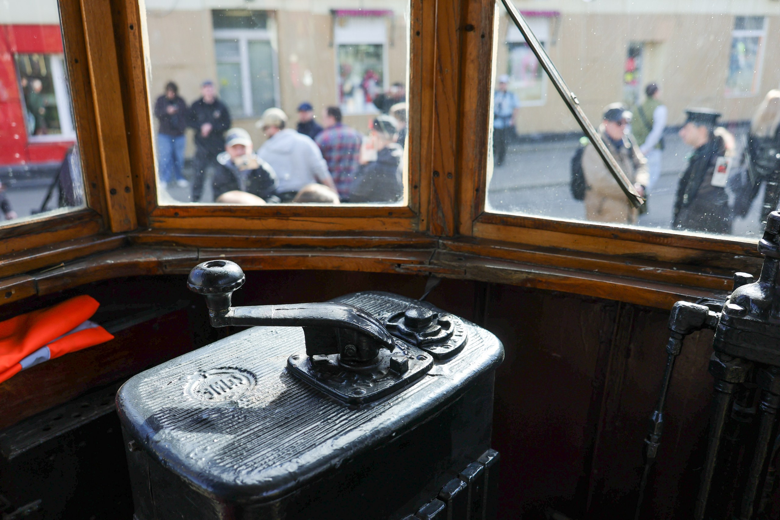 Парад трамваев. Репортажный, архитектурный, театральный и файн-арт фотограф Лена Мельникова в Москве