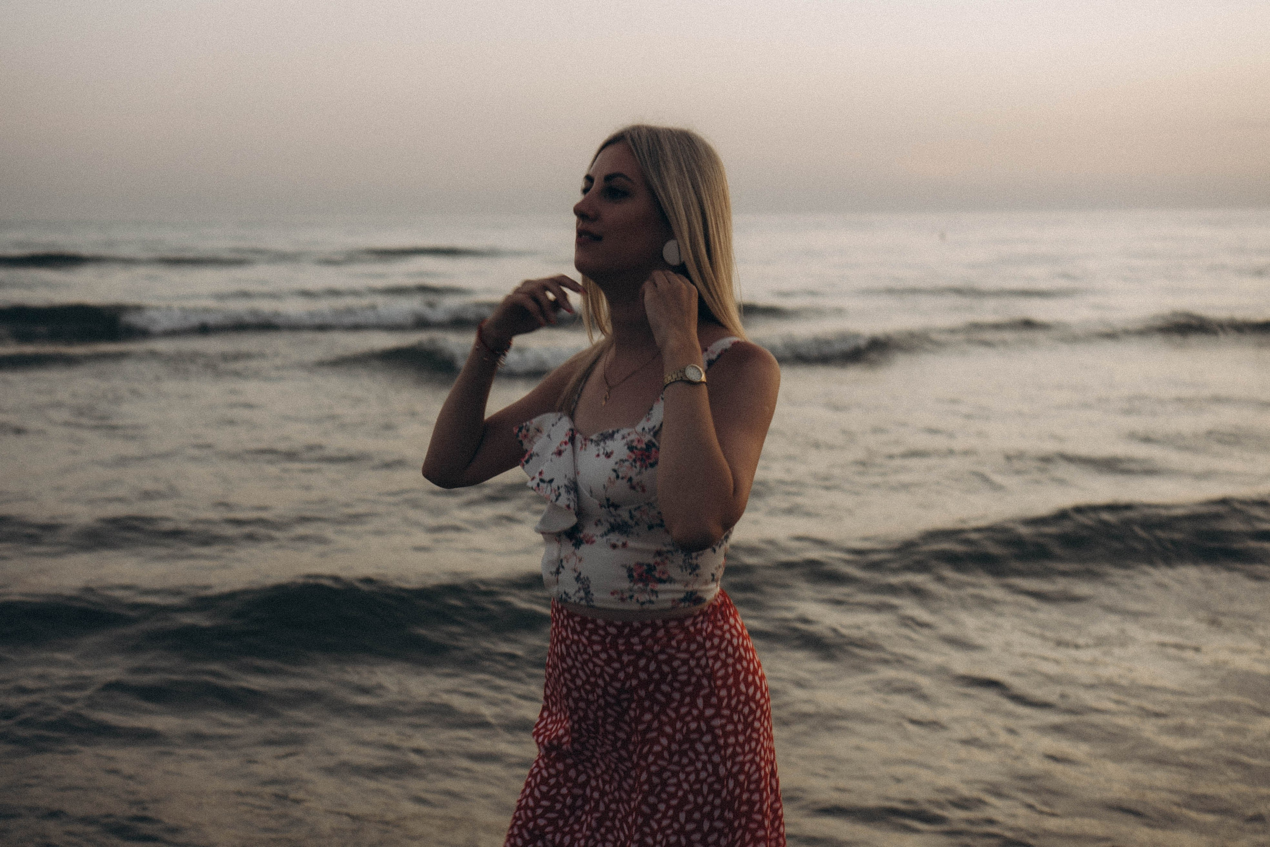 Июльский вечер на берегу черного моря. Профессиональный фотограф, Санкт-Петербург — Виктория Богомолова