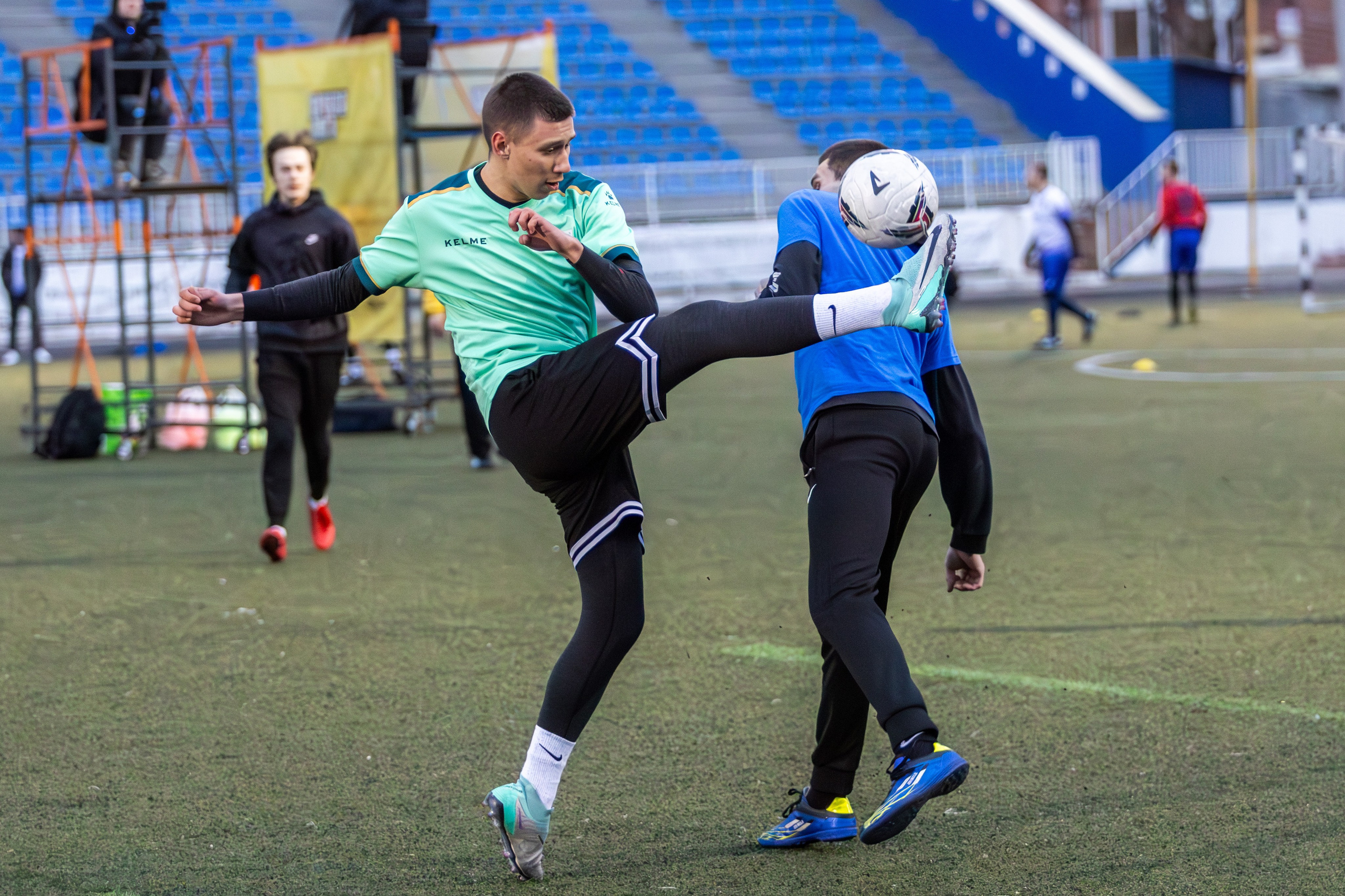 Ночная Футбольная Лига. ПЗСП — S22. 23.04.2026. Репортажный и спортивный фотограф в г. Пермь Зильберг Павел