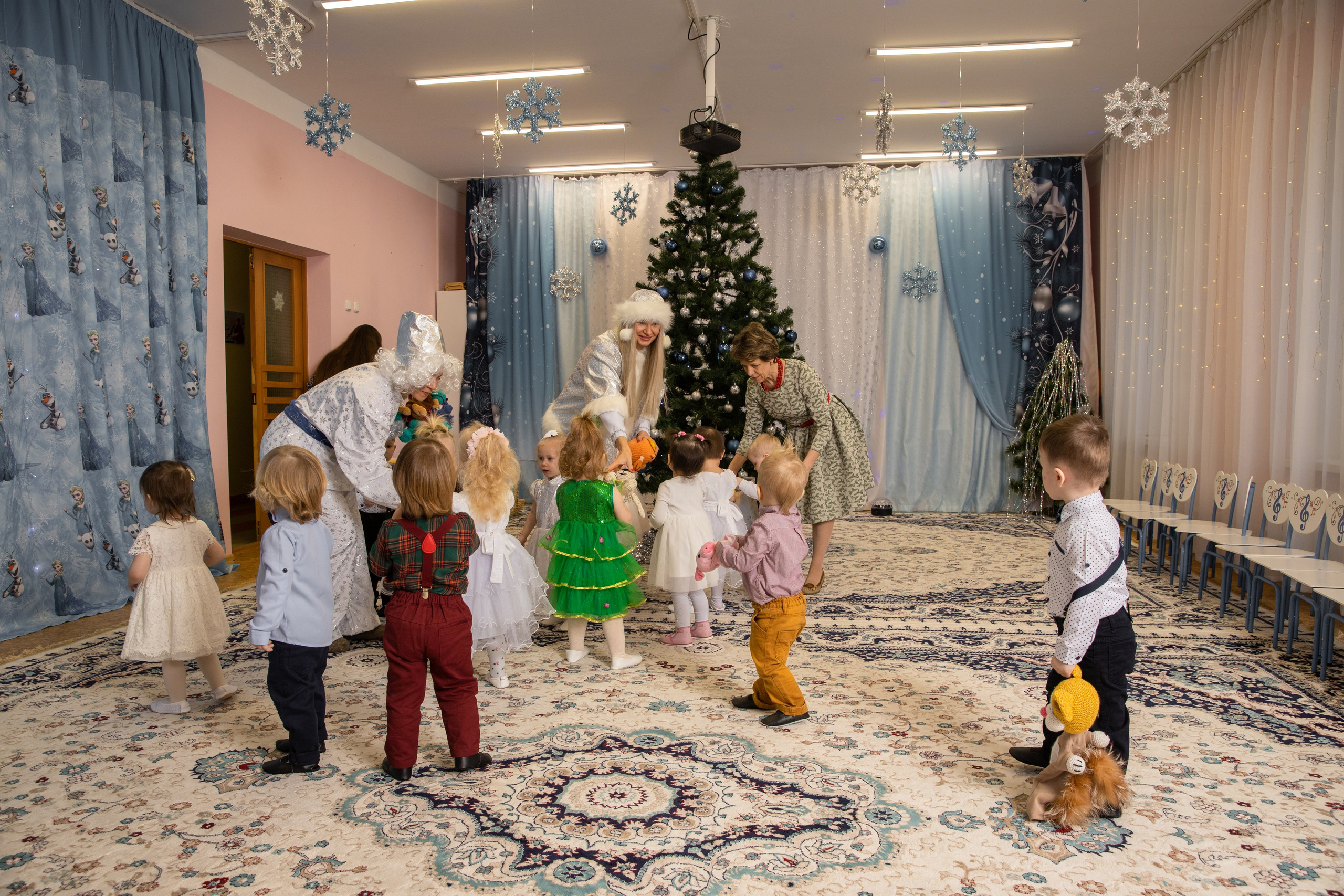 Новогодний утренник Успех. Фотограф в Железнодорожном и Балашихе