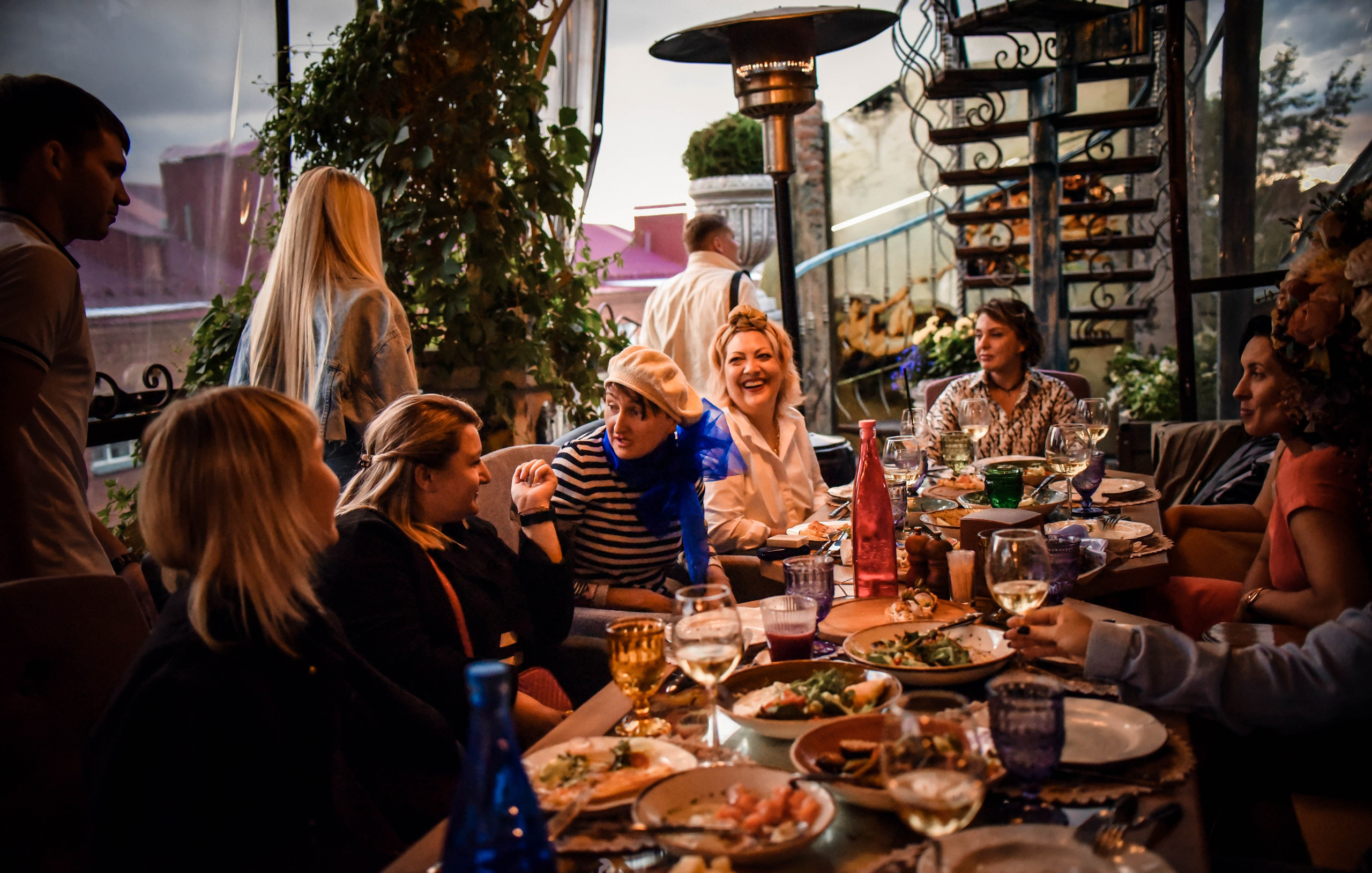 Тематическая вечеринка. Свадебный, семейный, детский, контент фотограф в Омске Максим Ильин