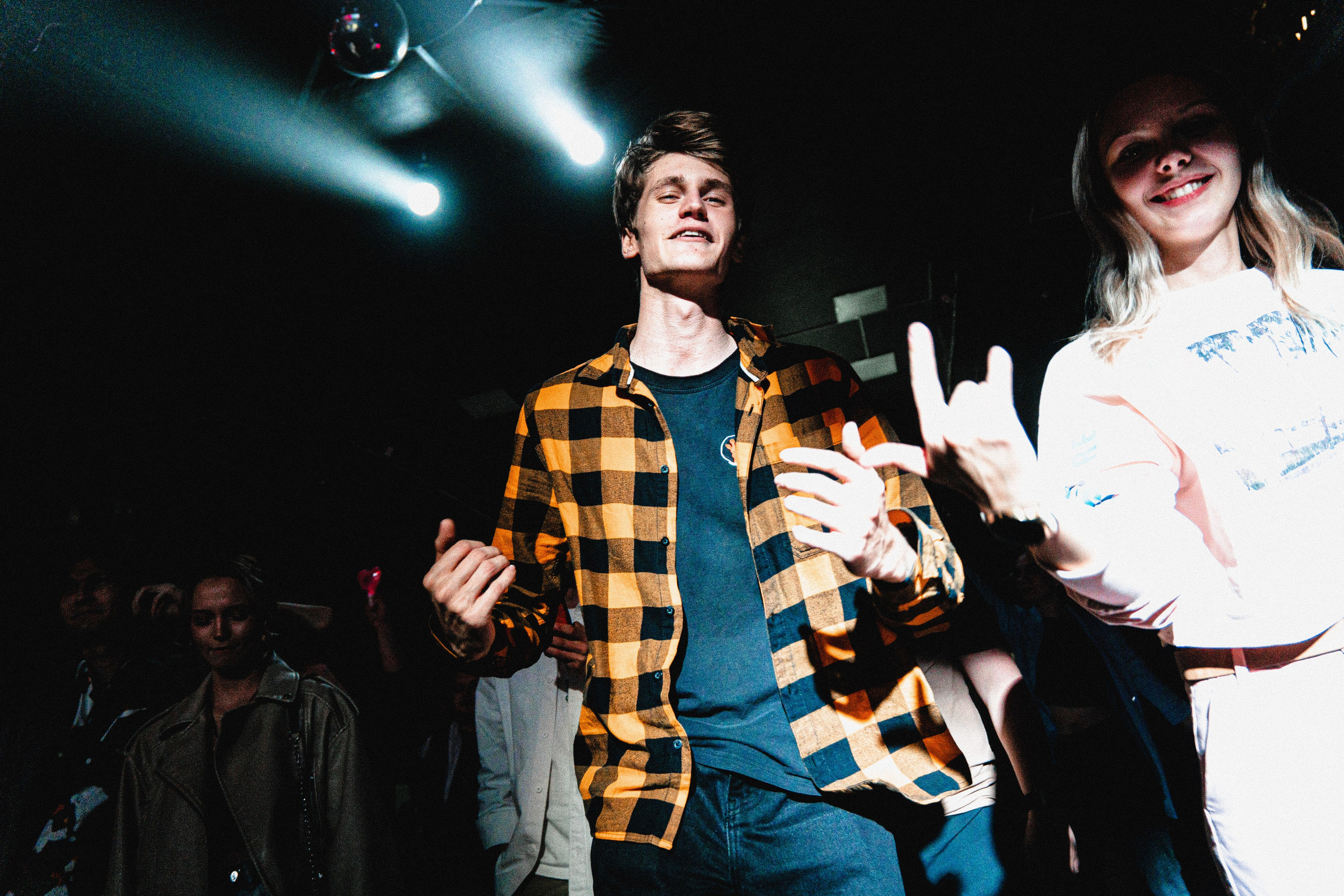 Pinkglasses. Репортажный фотограф Даниил Коваленко