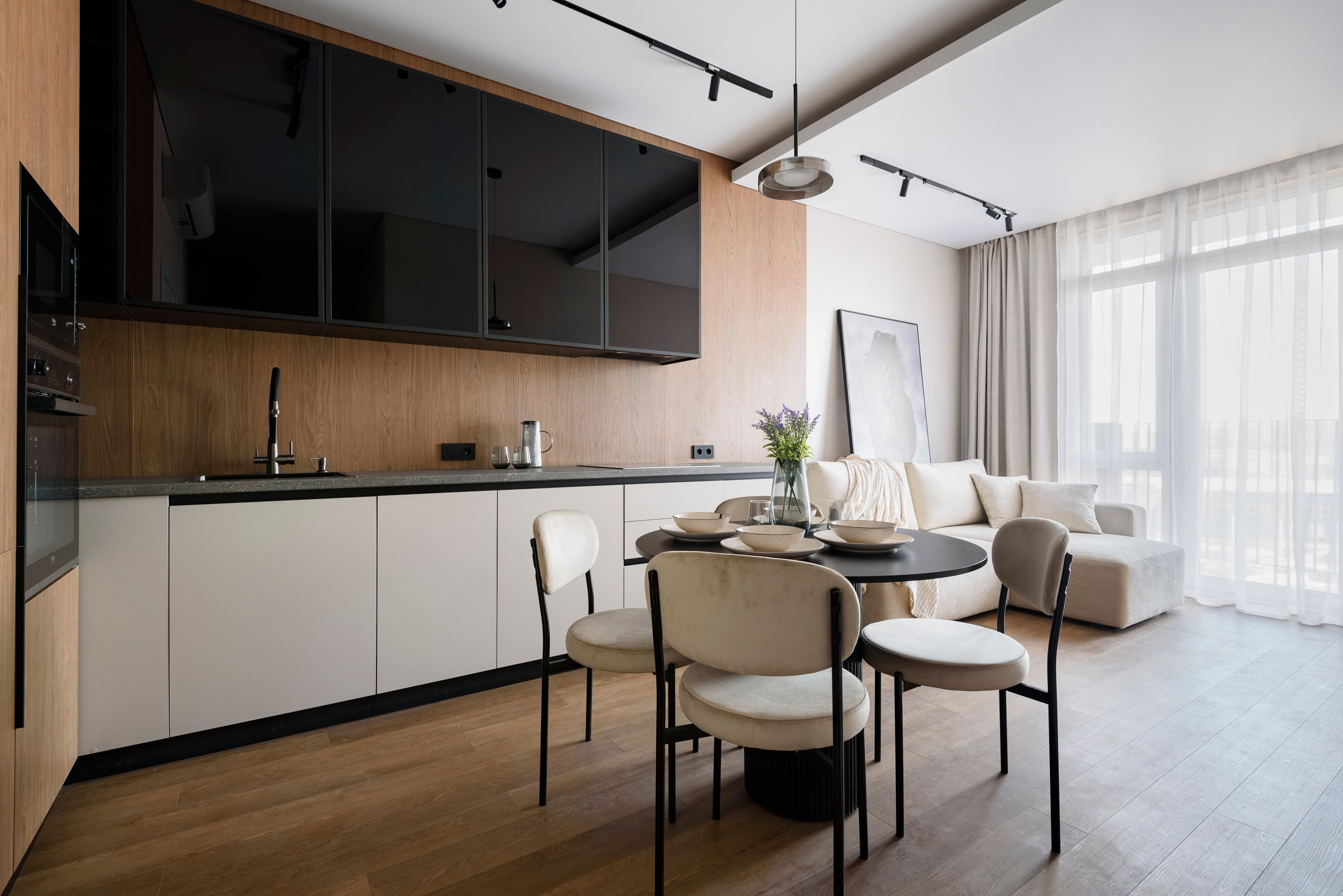 Apartments. Антон Журављев